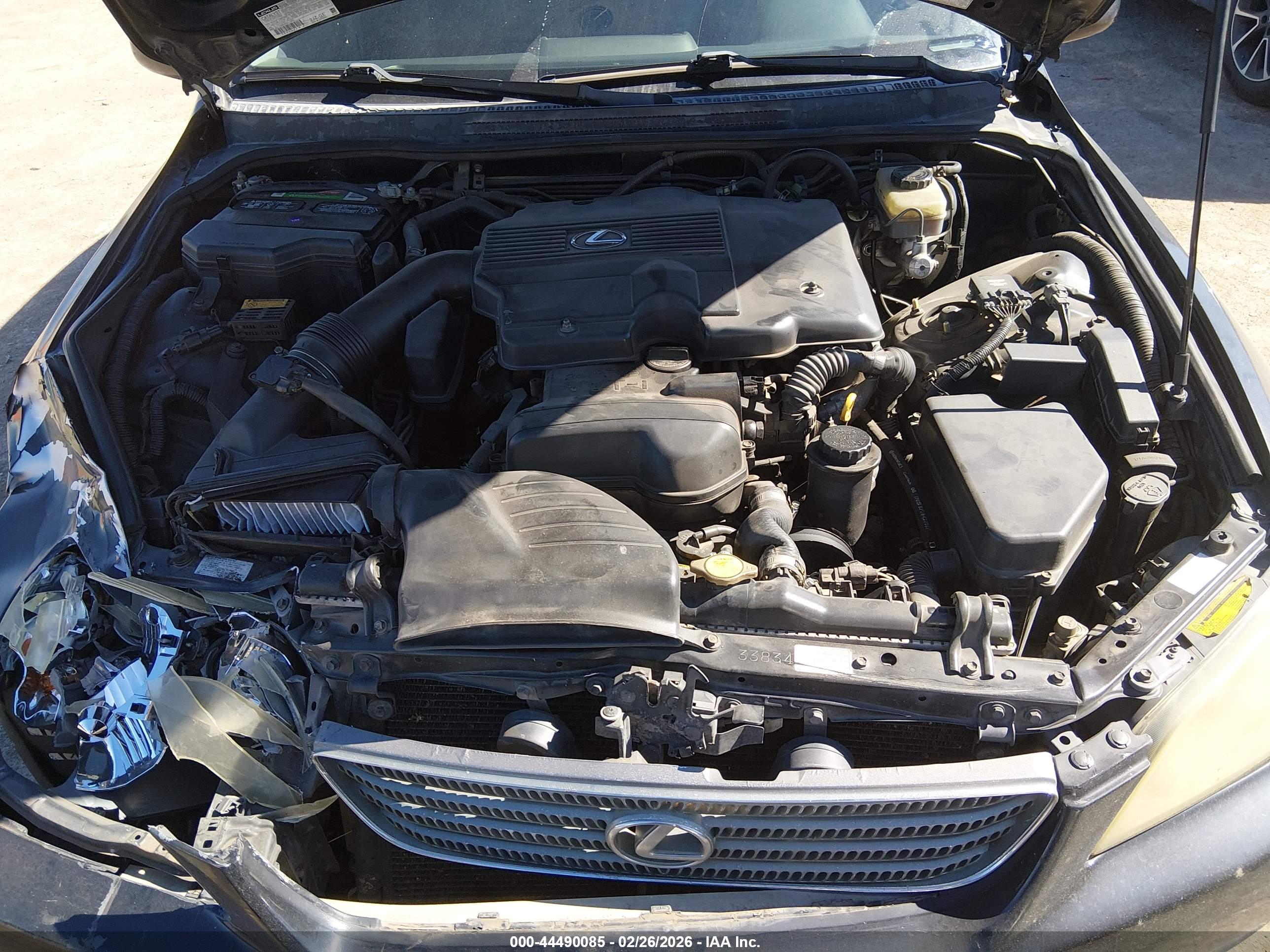 LEXUS IS image 10