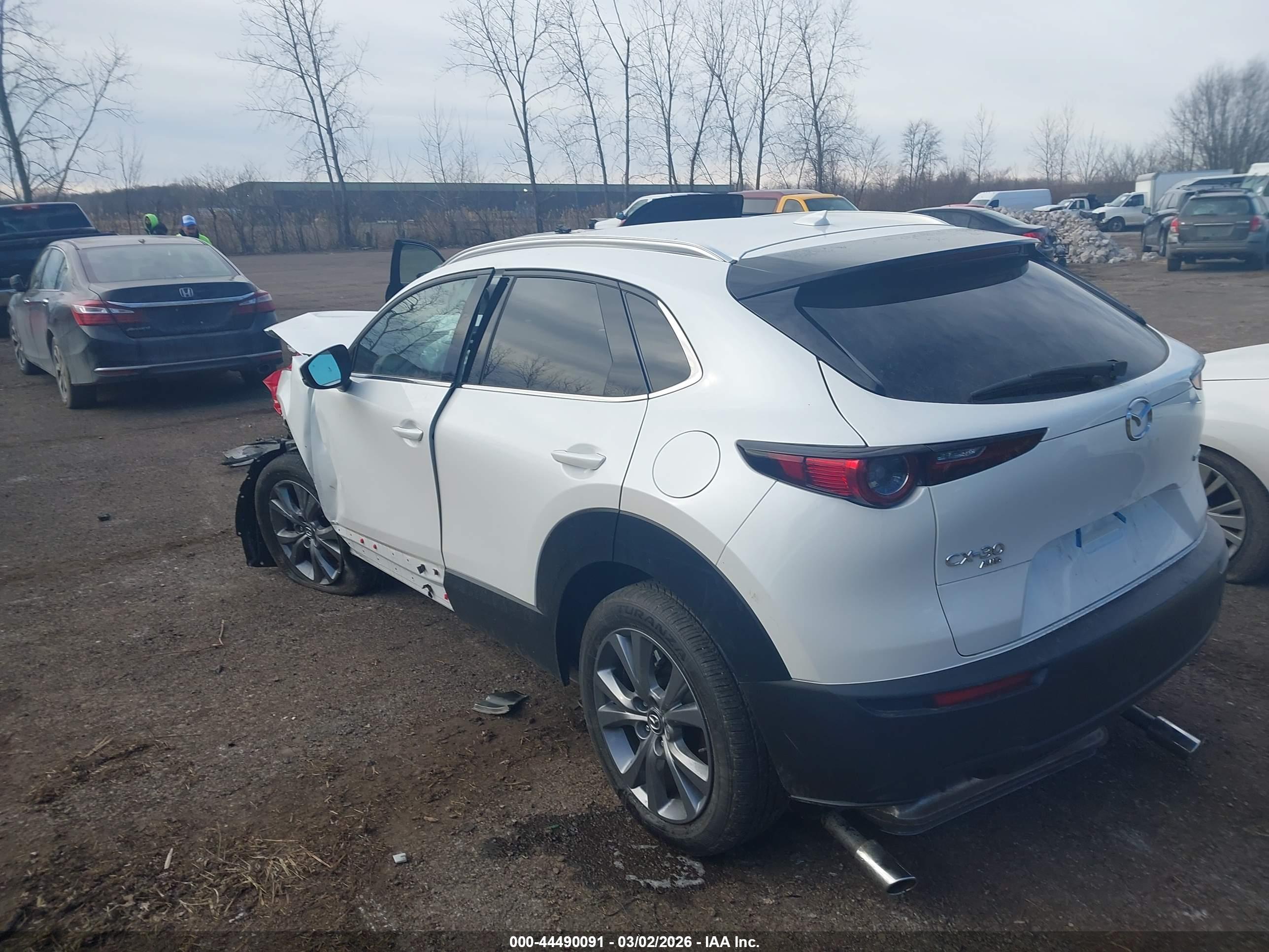 MAZDA CX-30 image 3