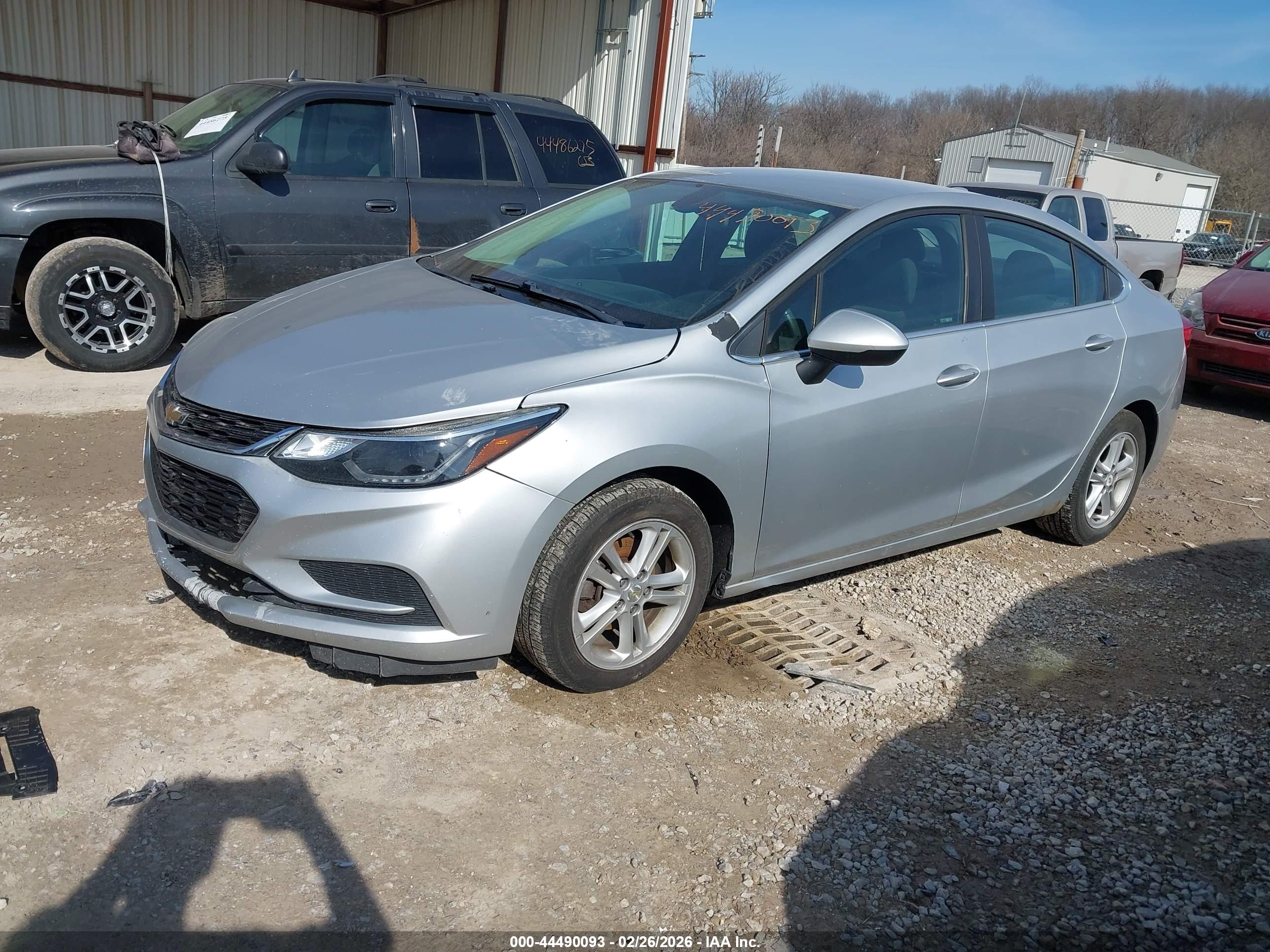 CHEVROLET CRUZE image 2