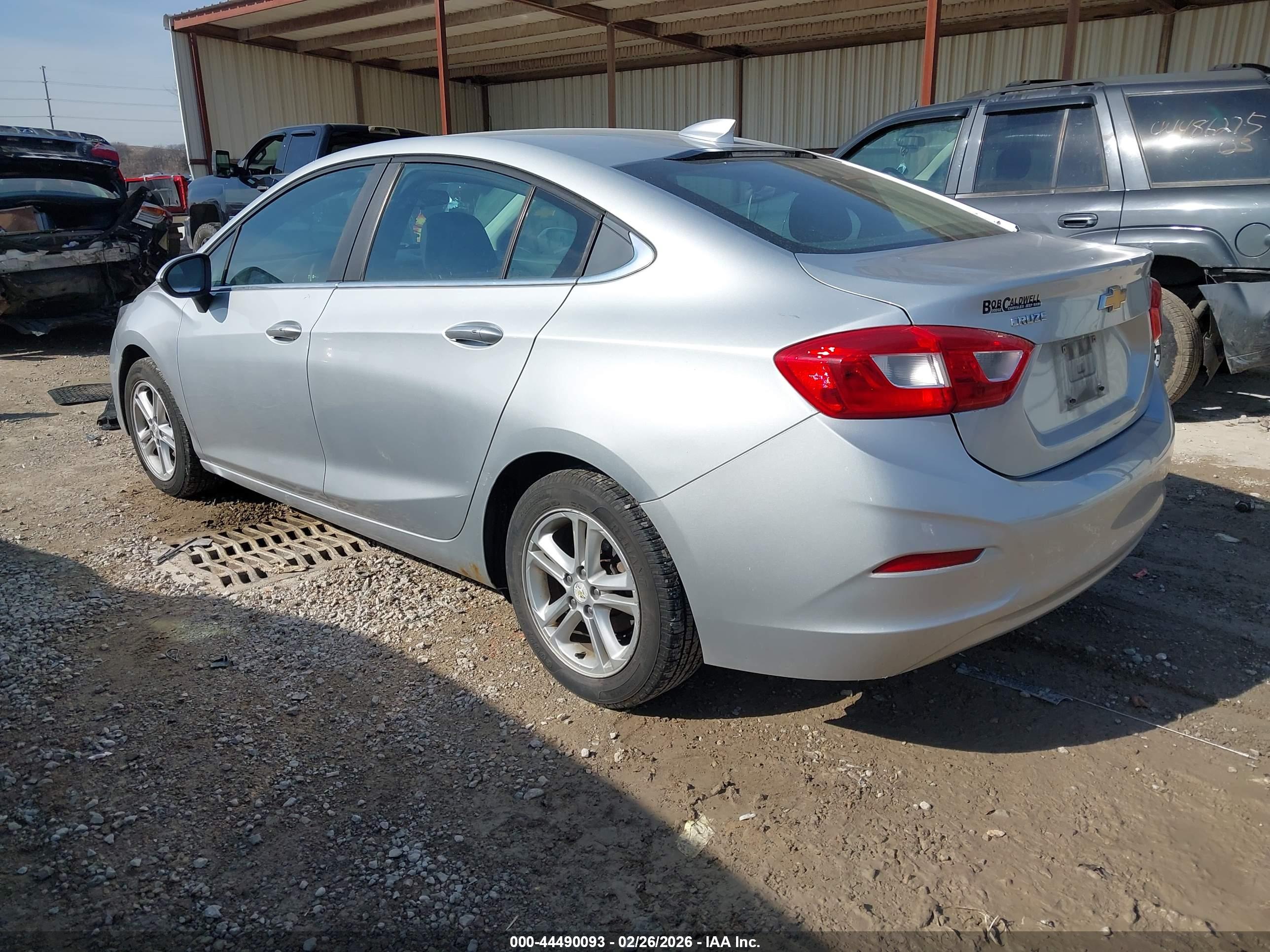 CHEVROLET CRUZE image 3