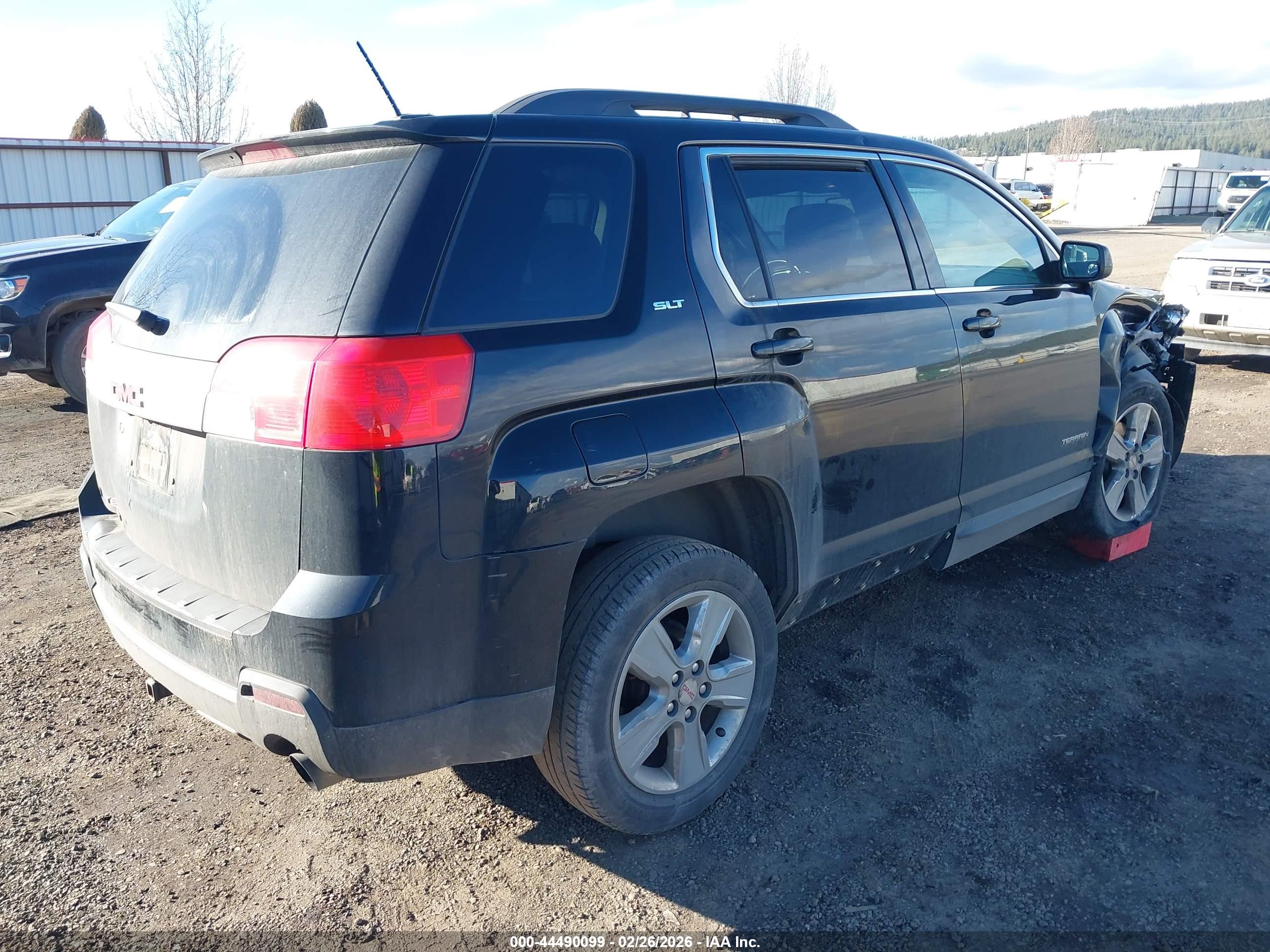 GMC TERRAIN image 4