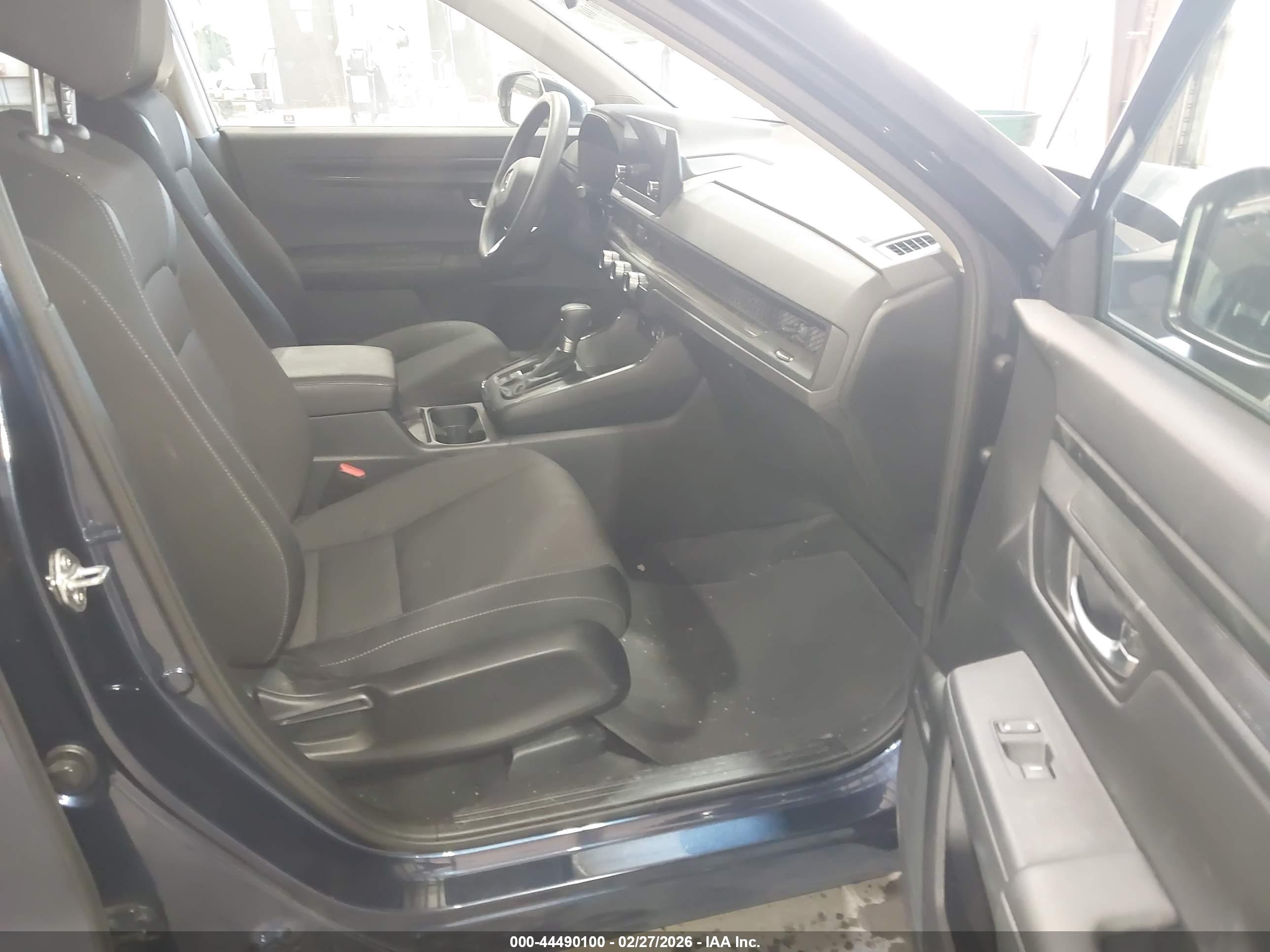 HONDA CR-V image 5