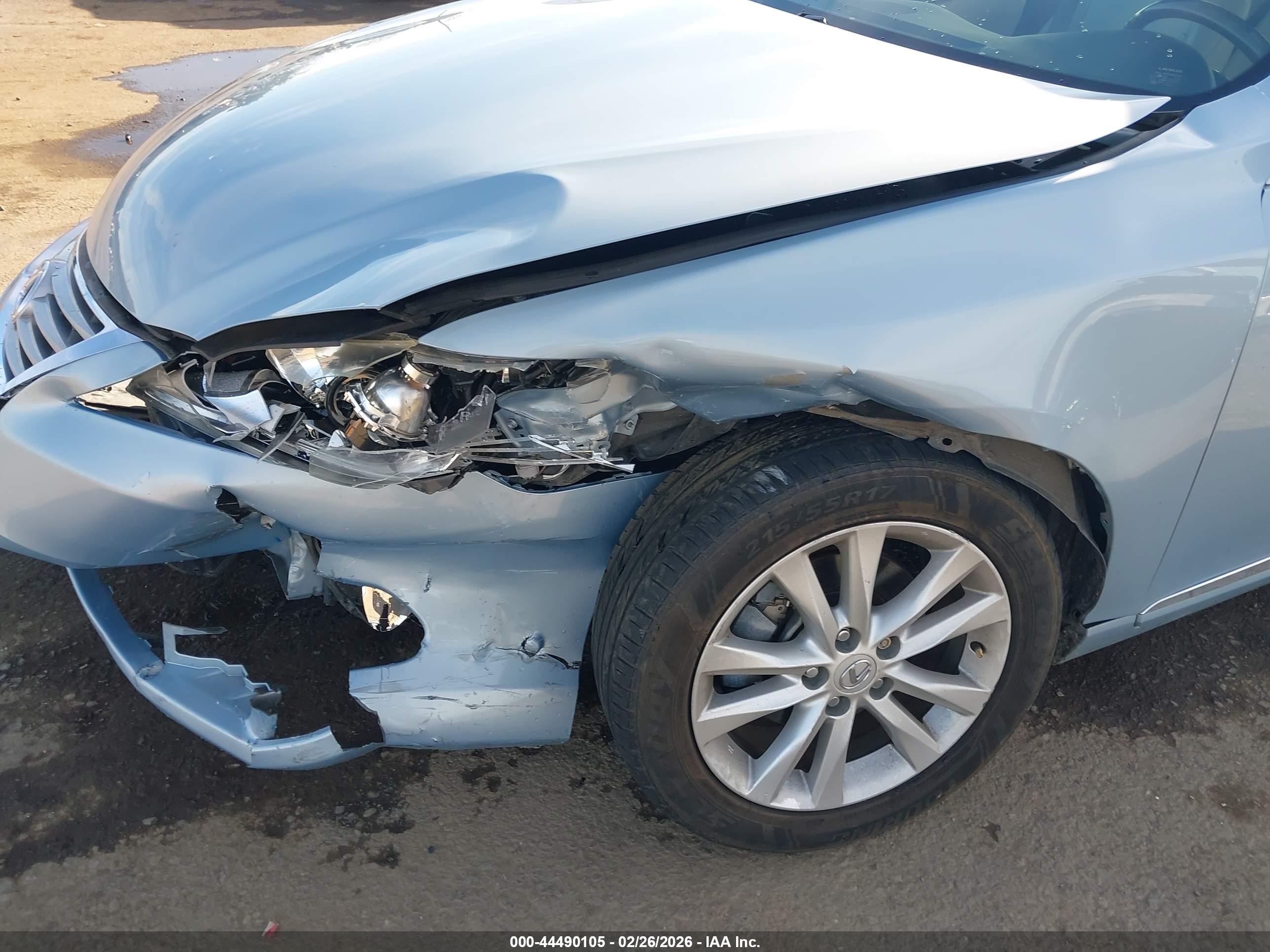 LEXUS ES image 6
