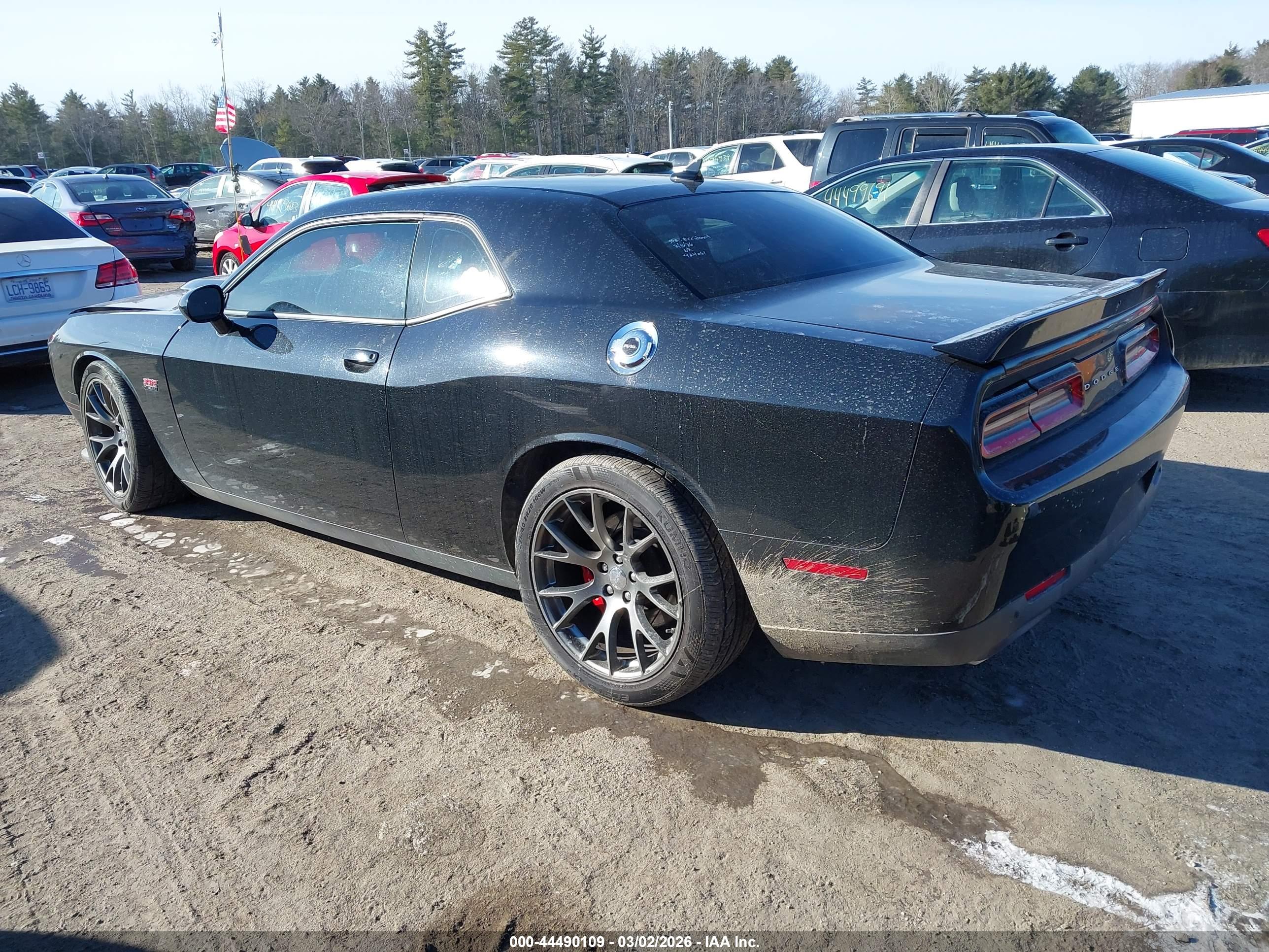 DODGE CHALLENGER image 3