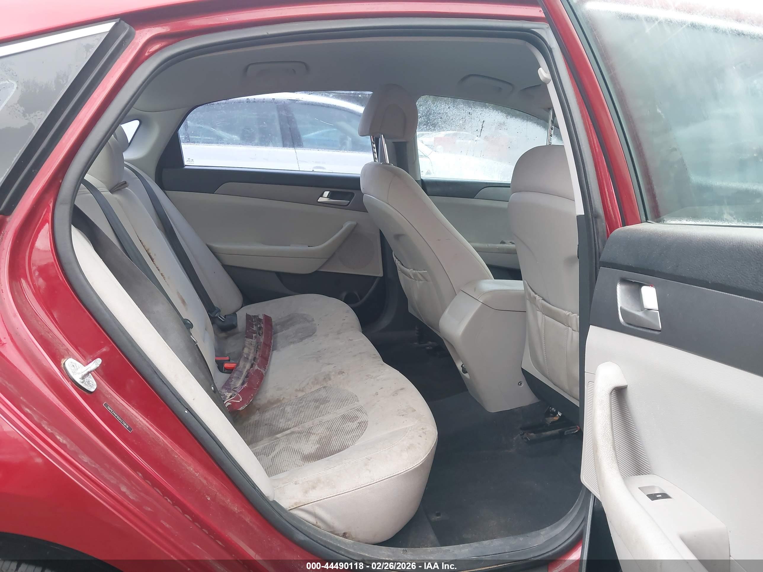 HYUNDAI SONATA image 8