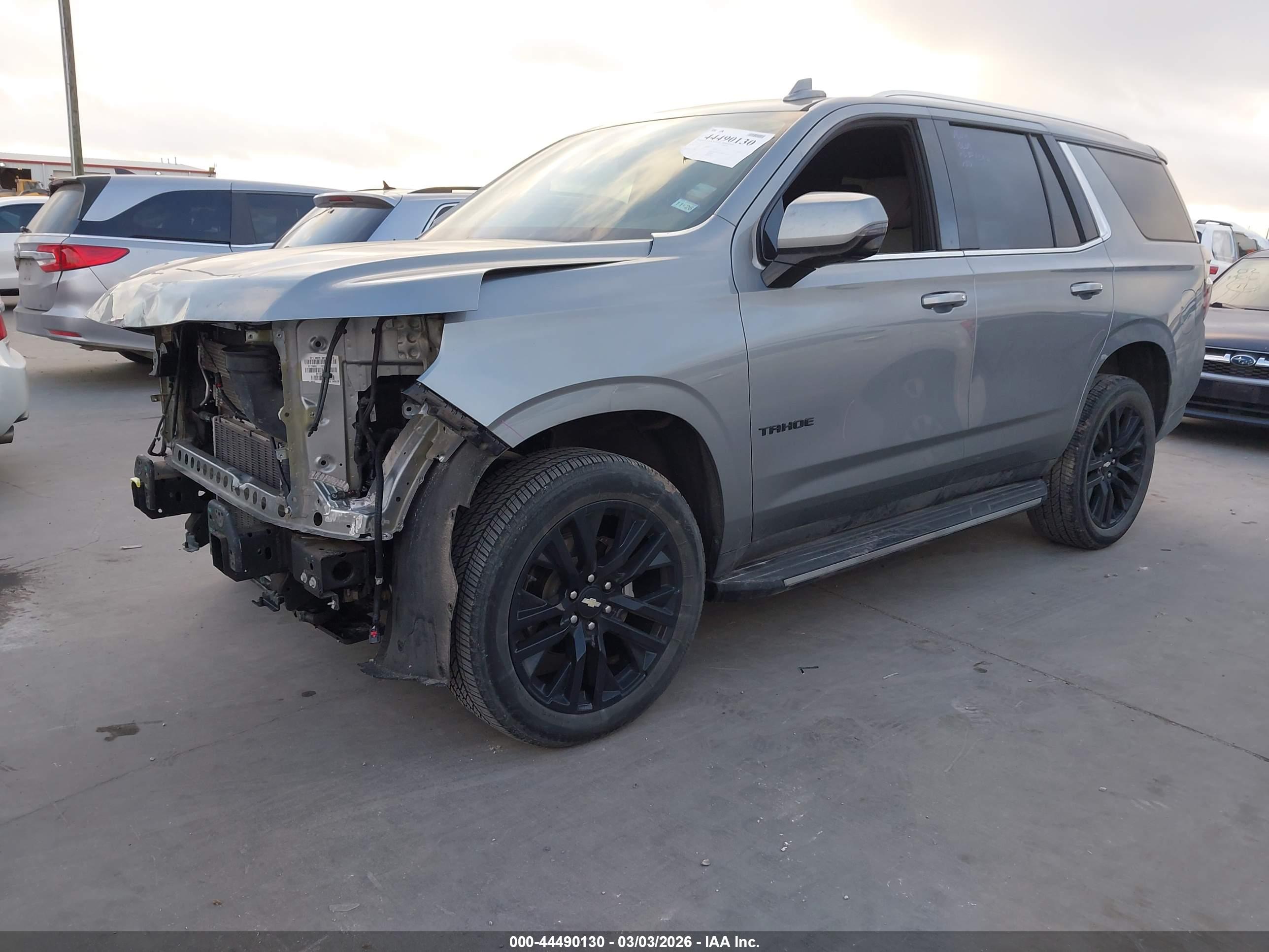CHEVROLET TAHOE image 2