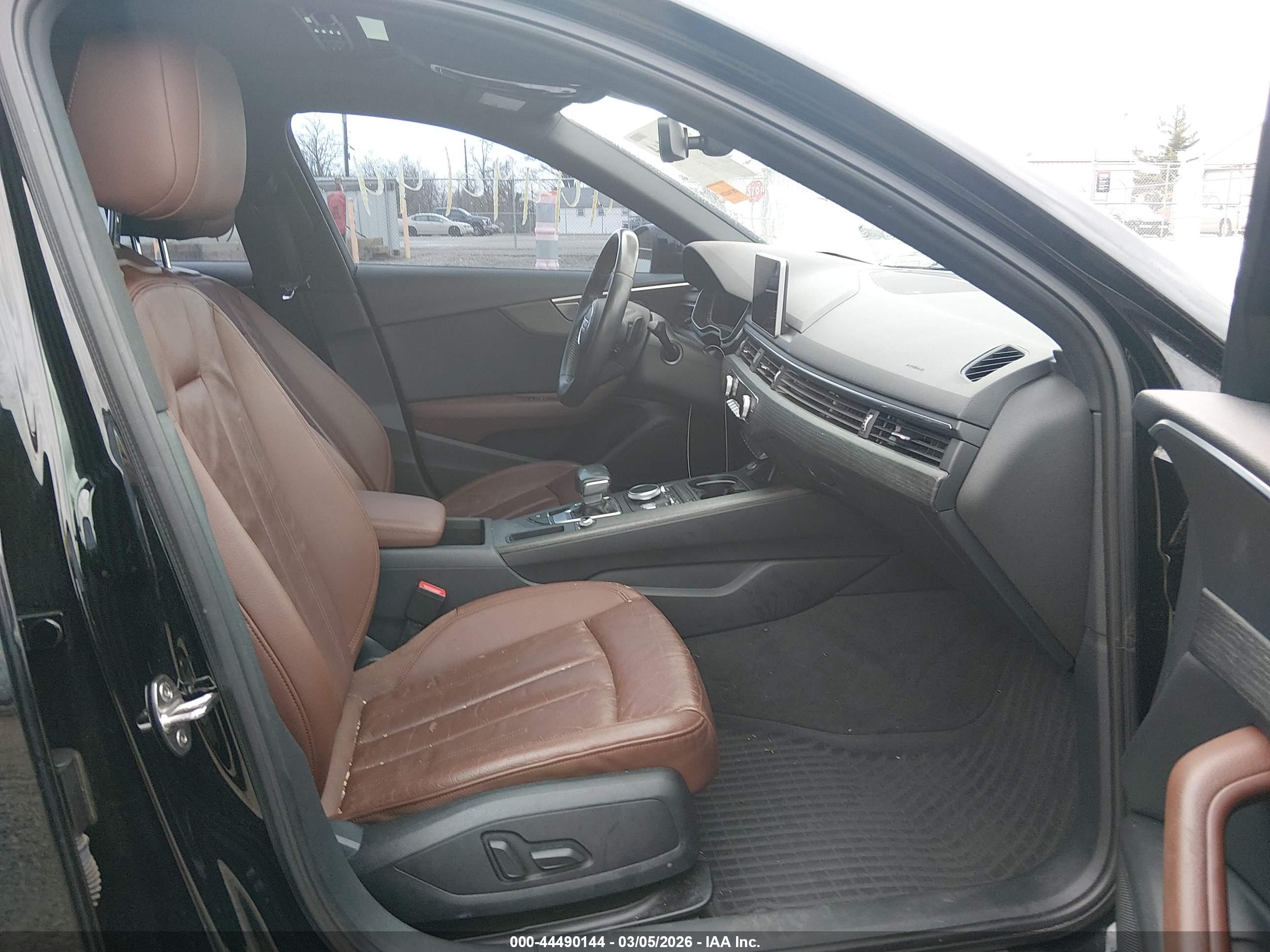 AUDI A4 image 5
