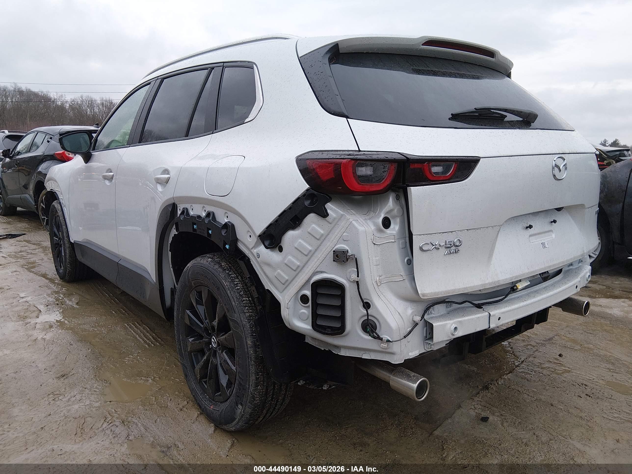 MAZDA CX-50 image 6