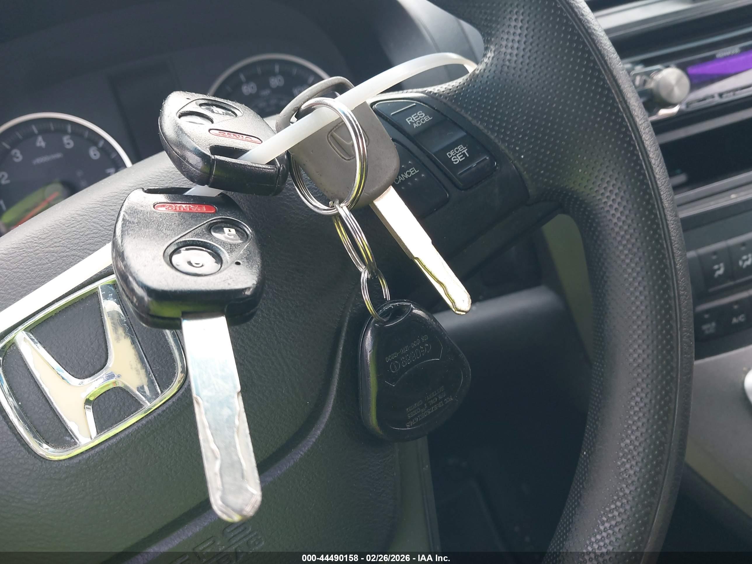 HONDA CR-V image 11