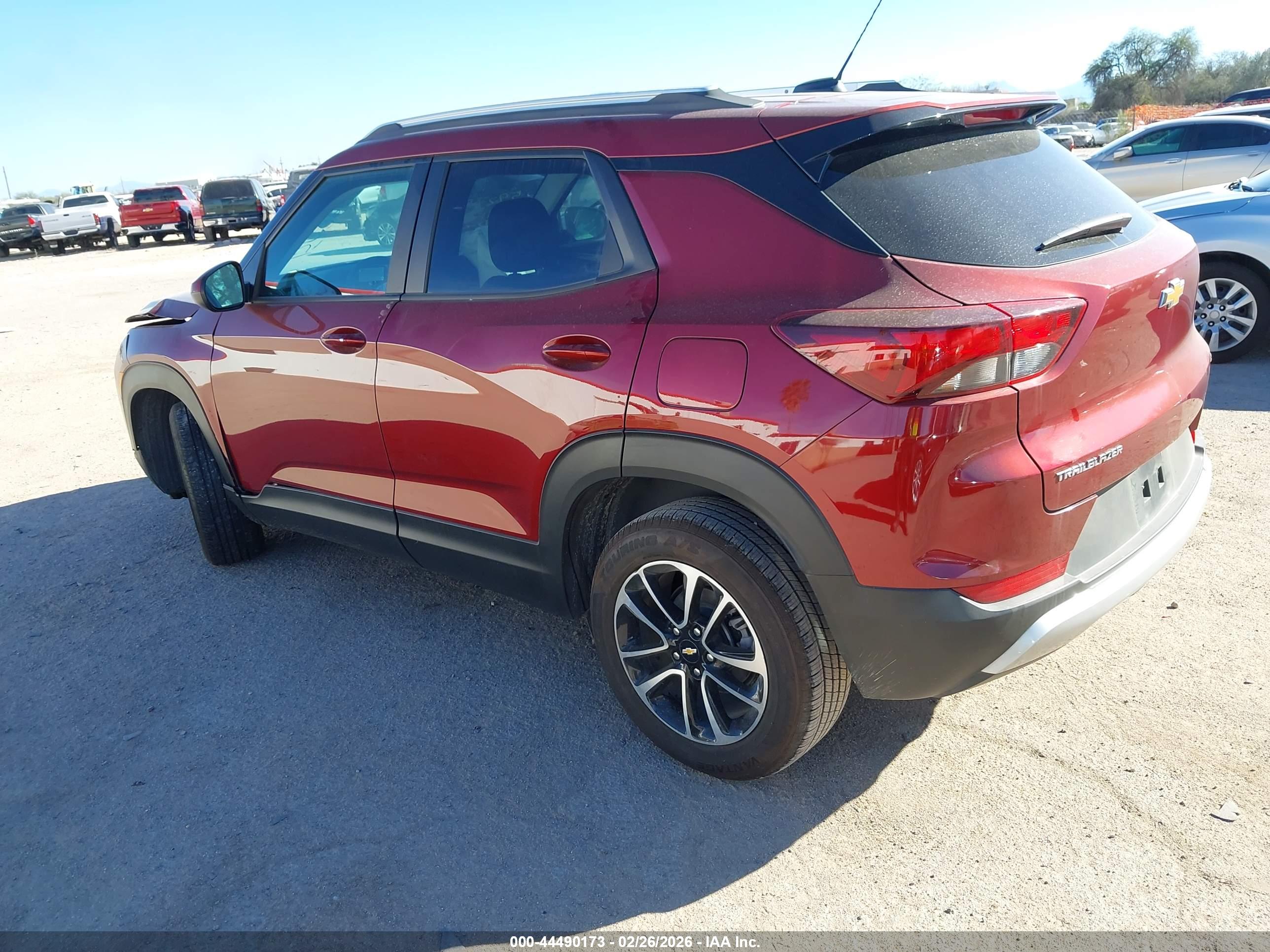 CHEVROLET TRAILBLAZER image 3