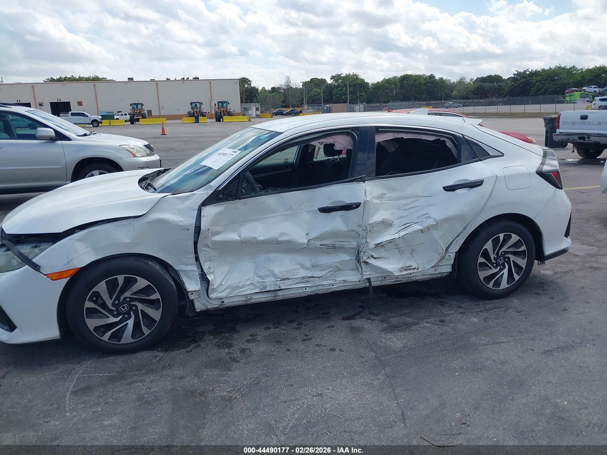 HONDA CIVIC image 6