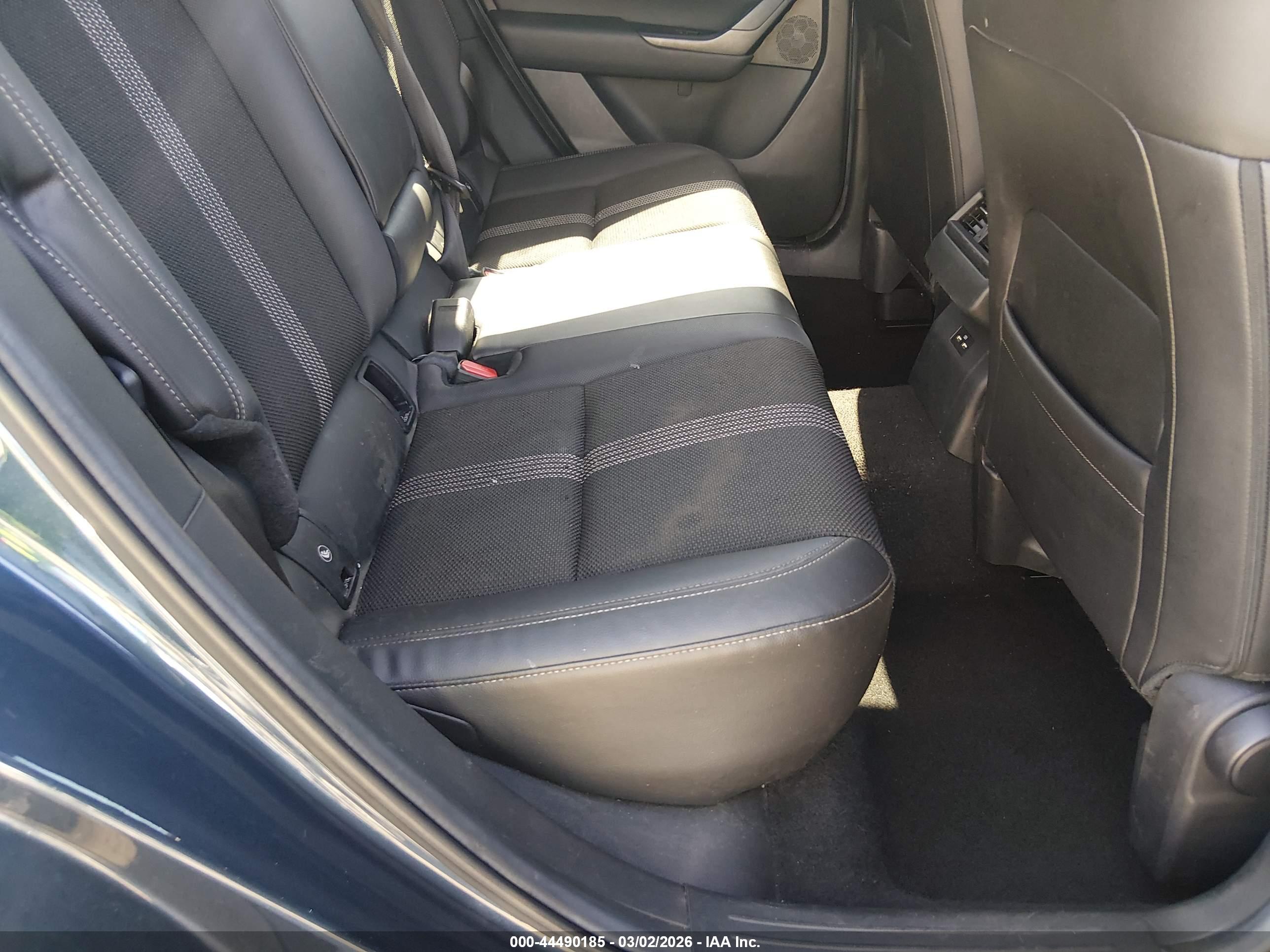 MAZDA CX-50 image 8