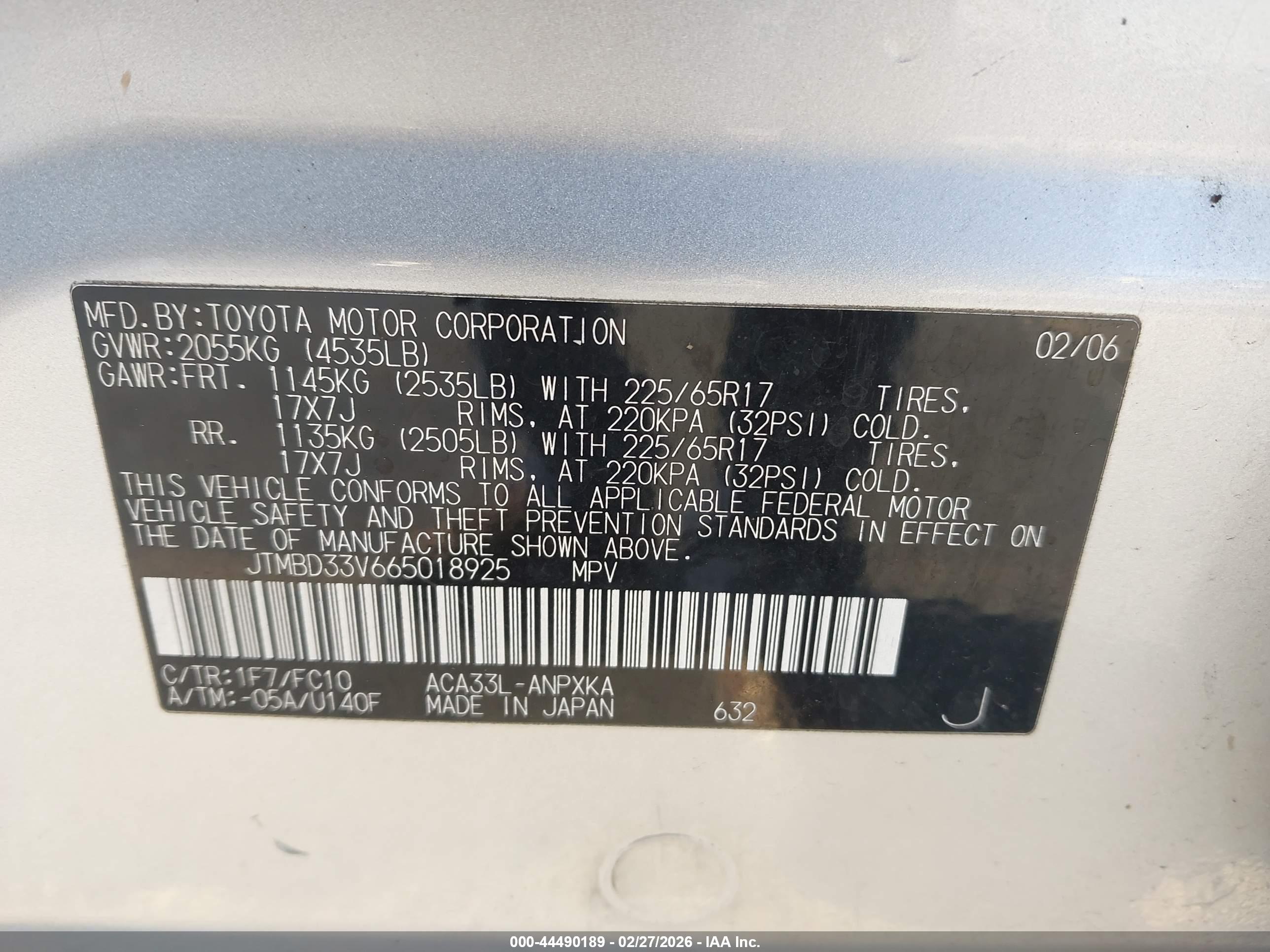 TOYOTA RAV4 image 9