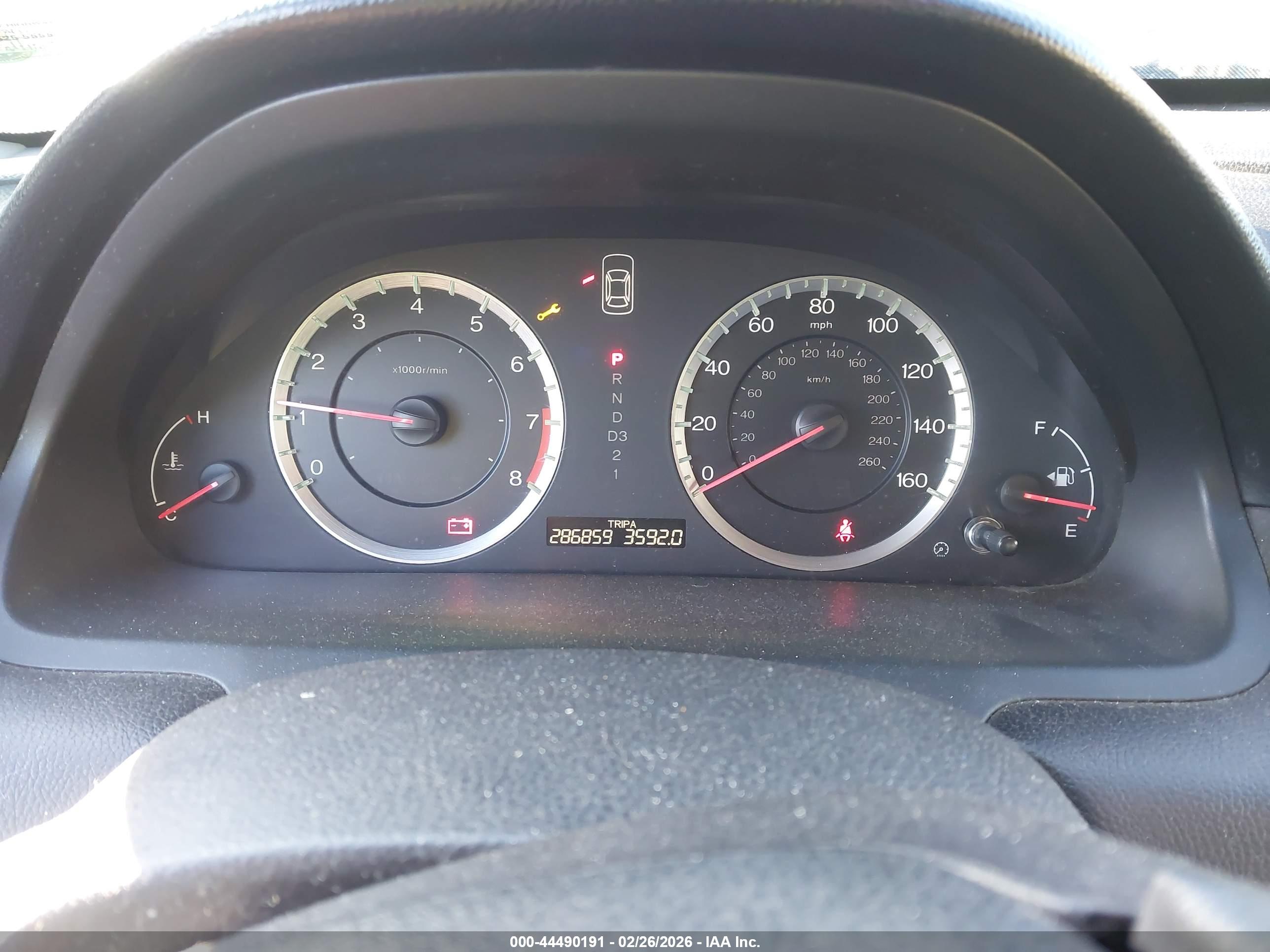 HONDA ACCORD image 7