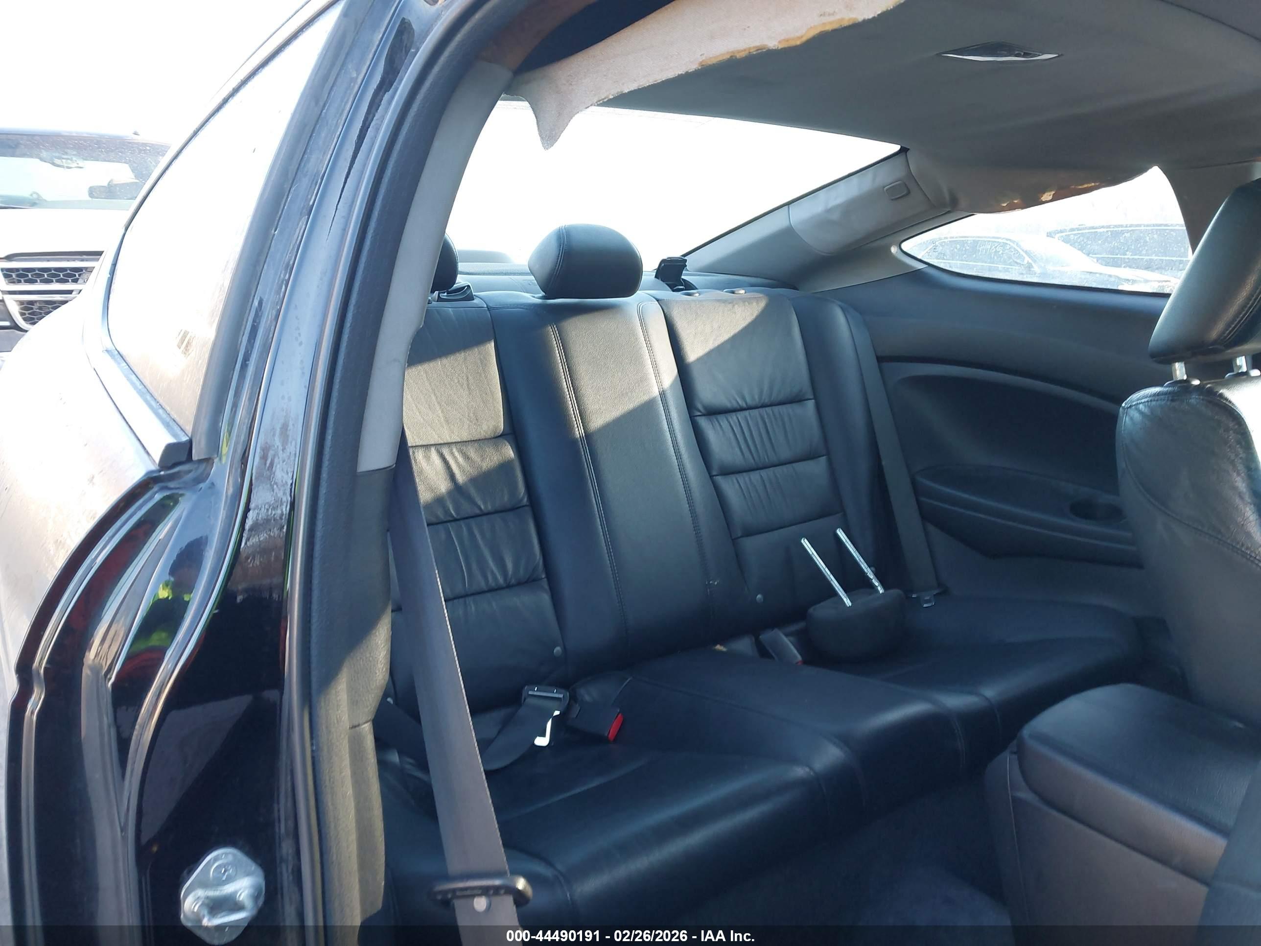 HONDA ACCORD image 8