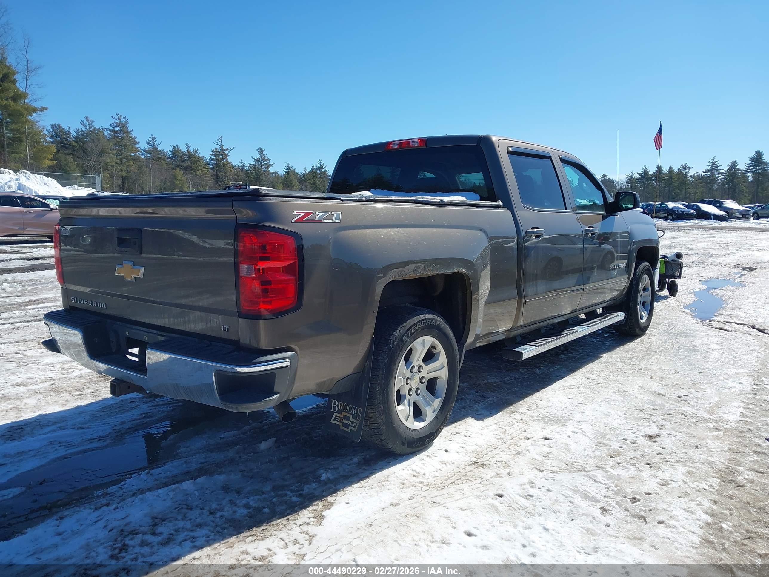 CHEVROLET SILVERADO image 4