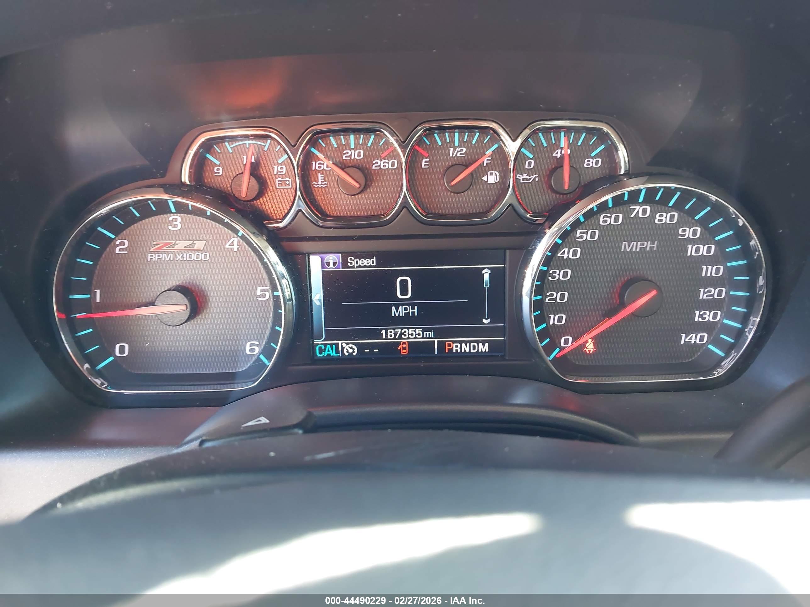 CHEVROLET SILVERADO image 7