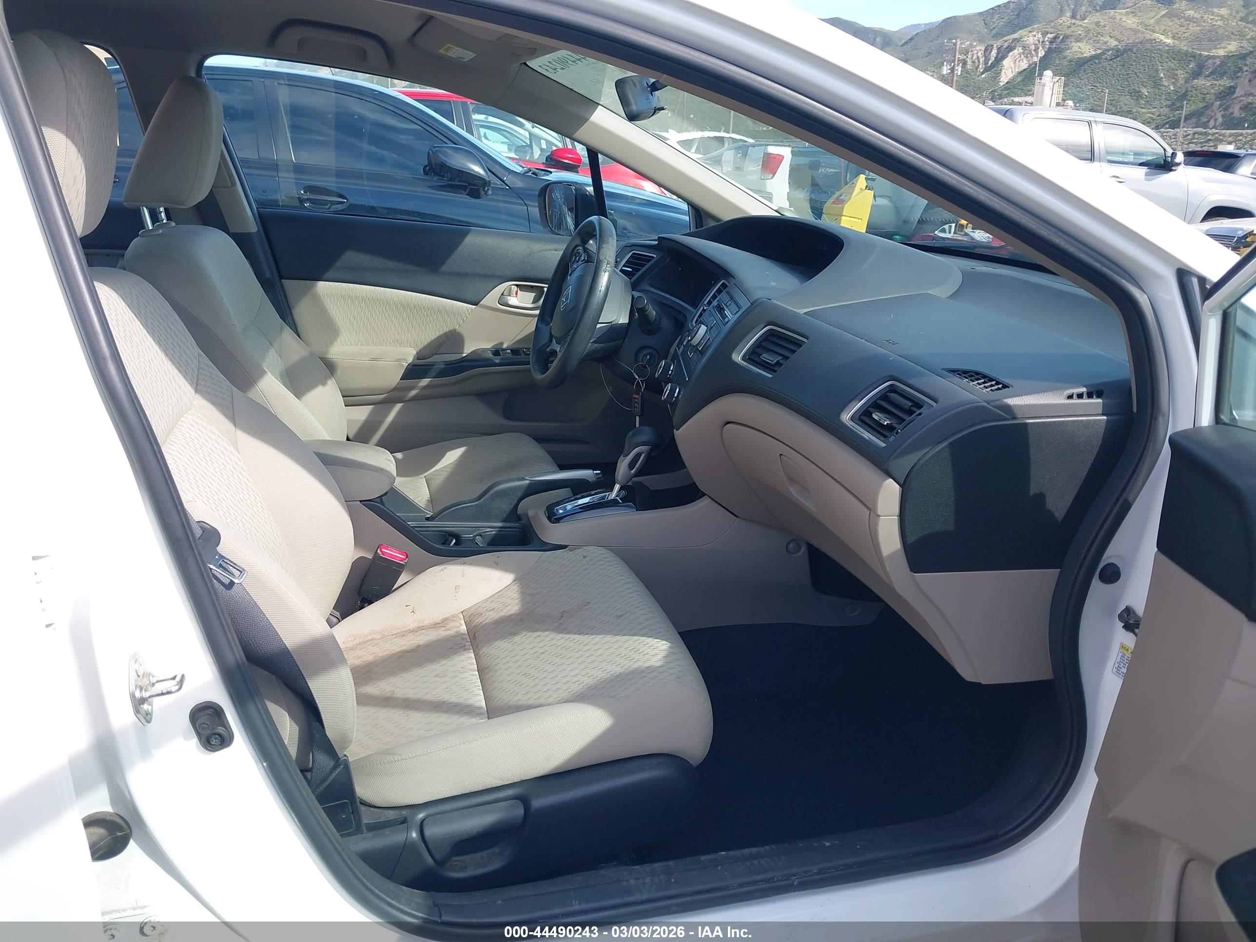 HONDA CIVIC image 5