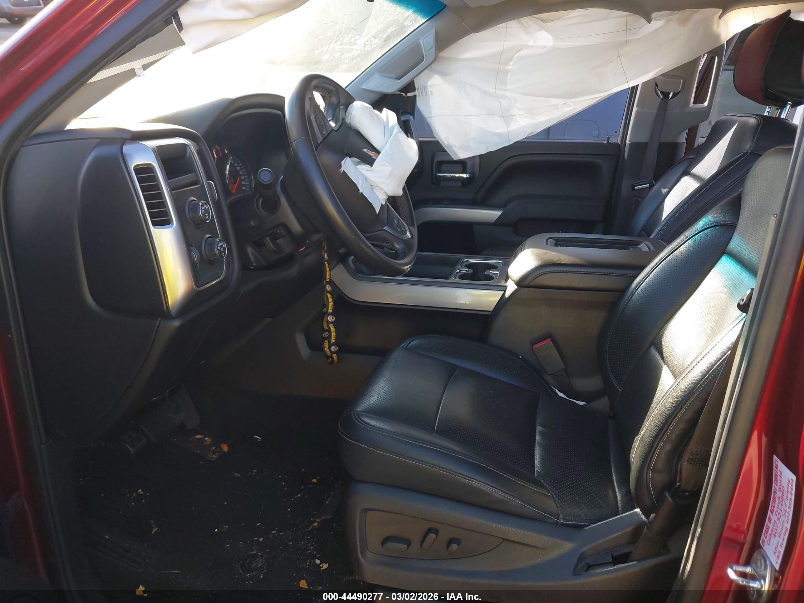 CHEVROLET SILVERADO image 5