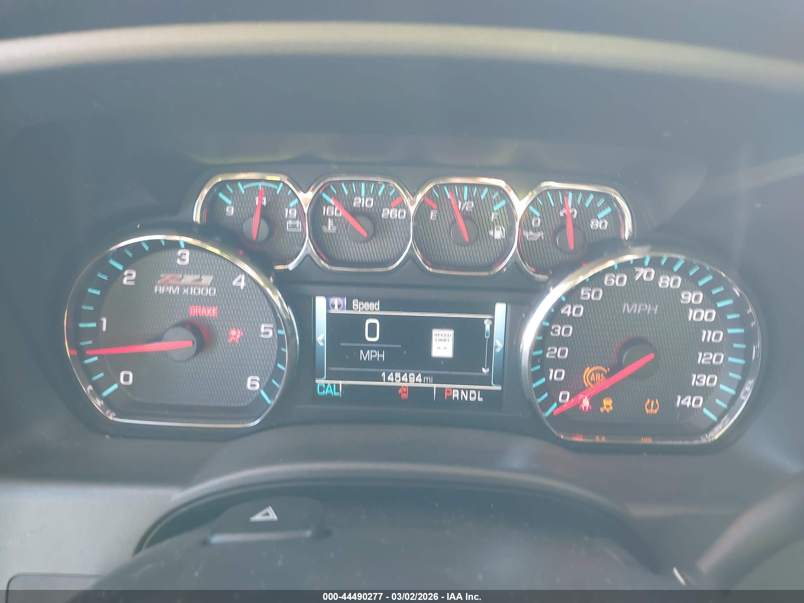 CHEVROLET SILVERADO image 7