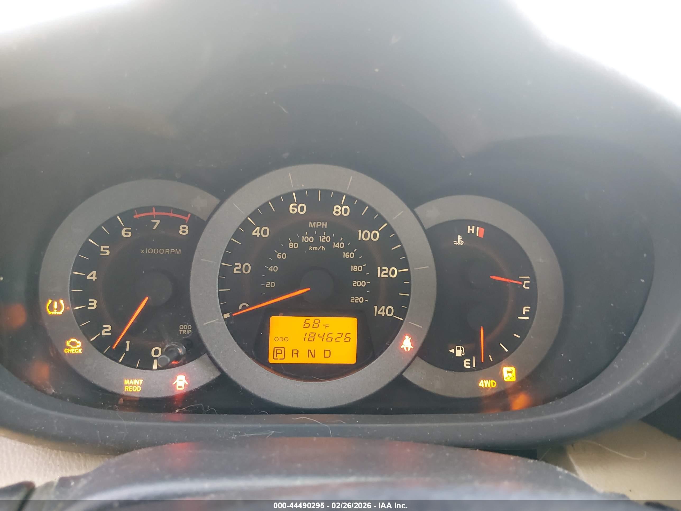TOYOTA RAV4 image 7
