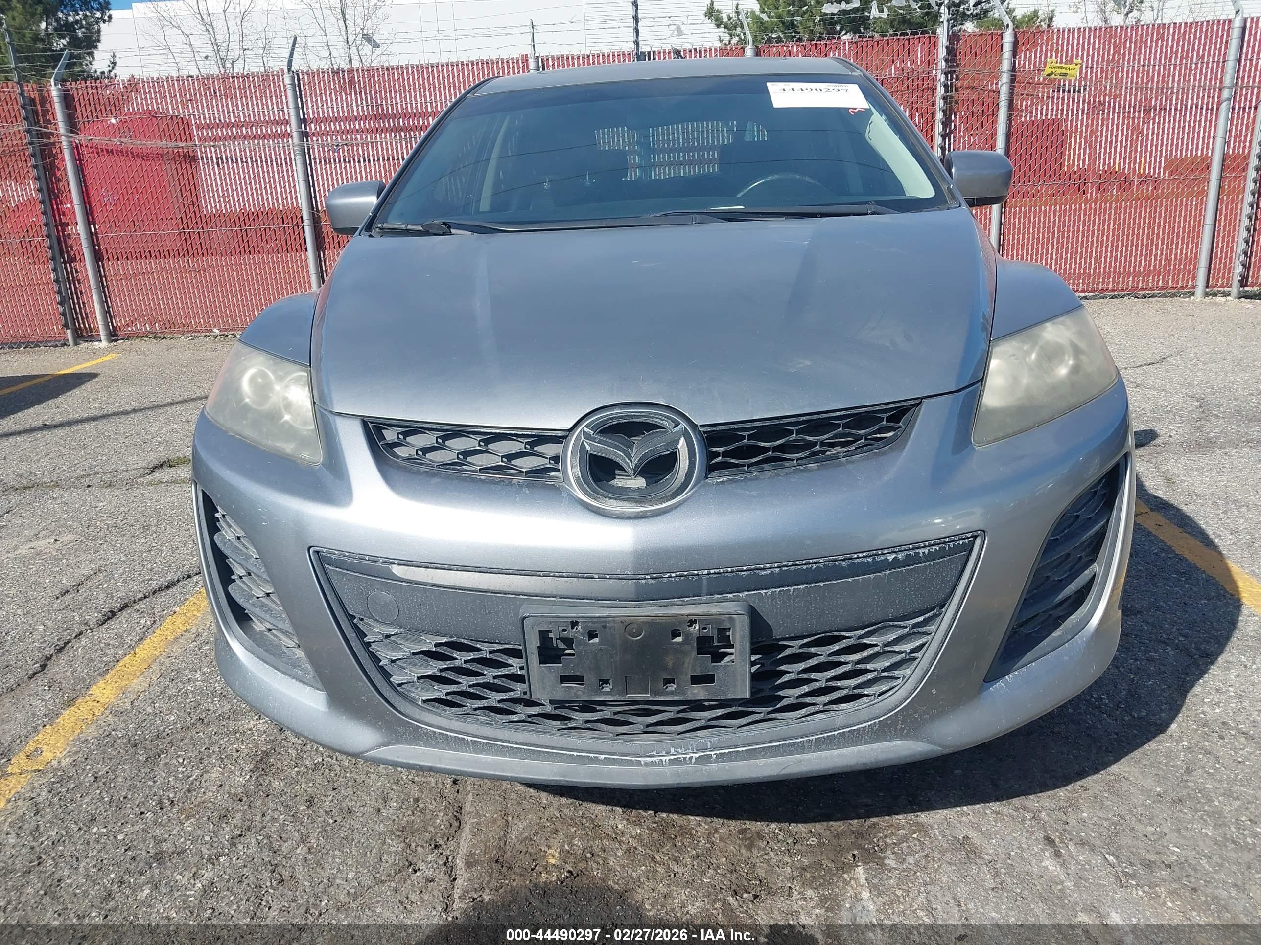 MAZDA CX-7 image 6