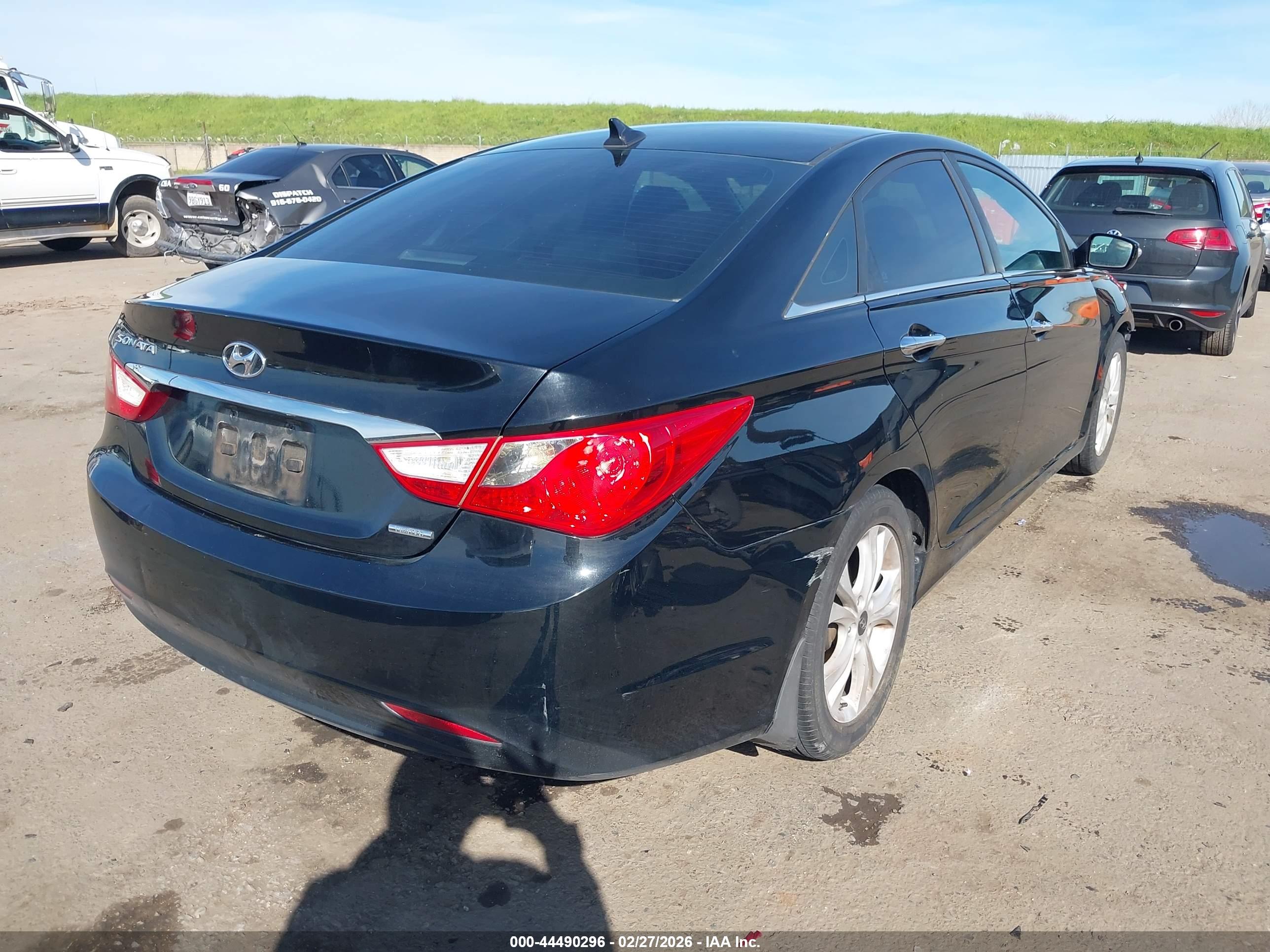 HYUNDAI SONATA image 4