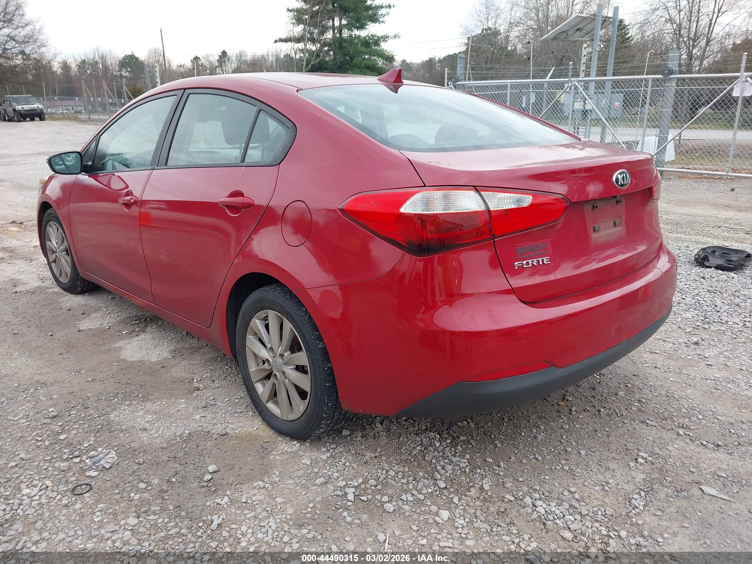 KIA FORTE image 3
