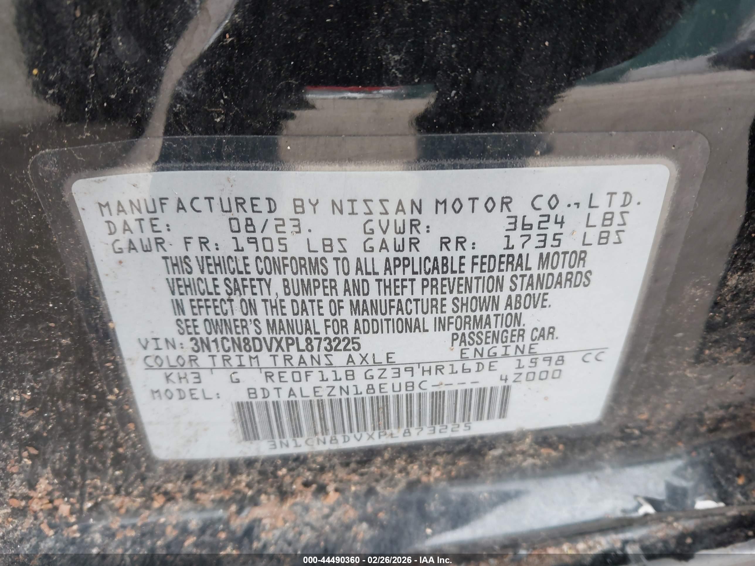 NISSAN VERSA image 9