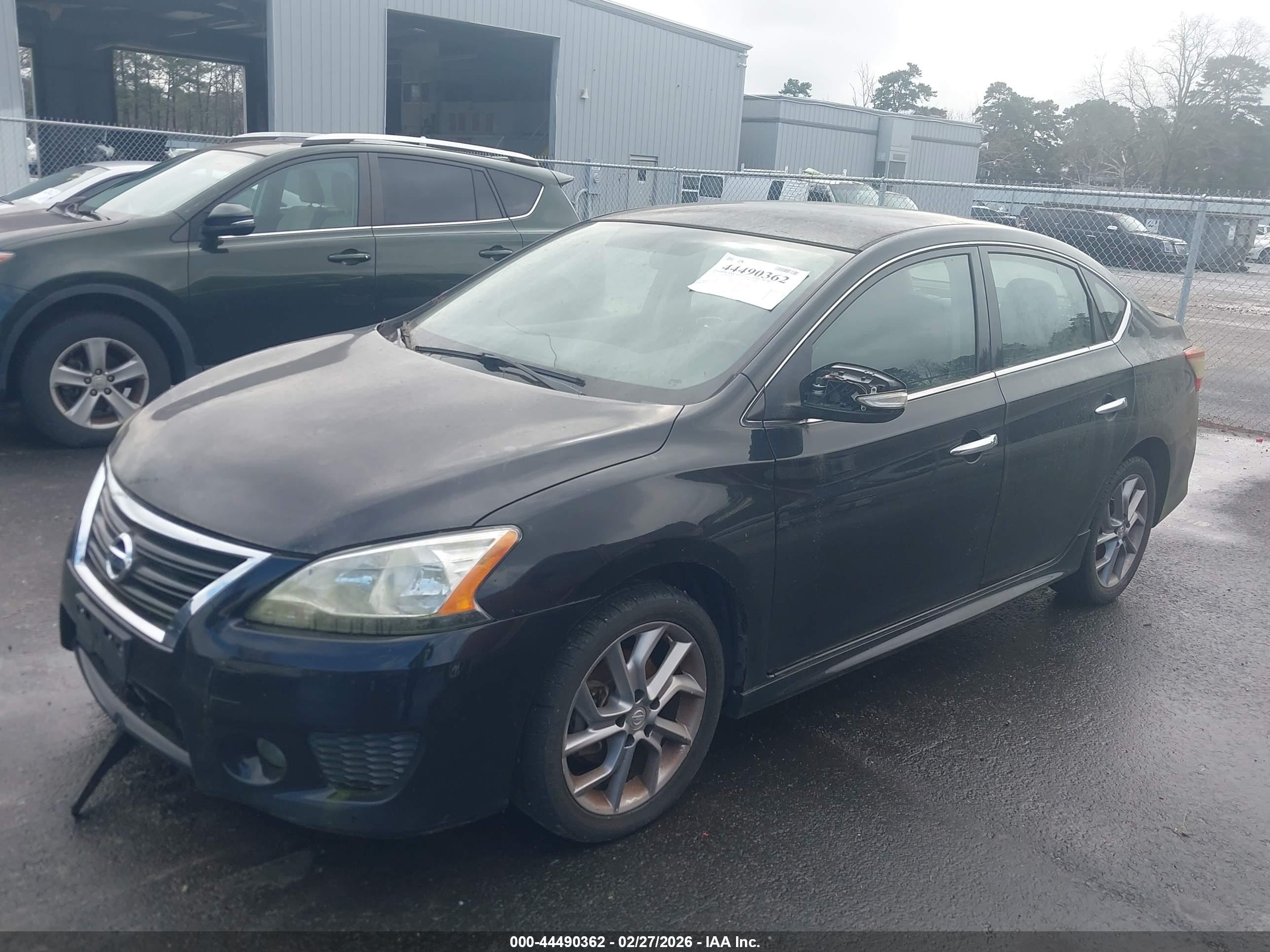 NISSAN SENTRA image 2