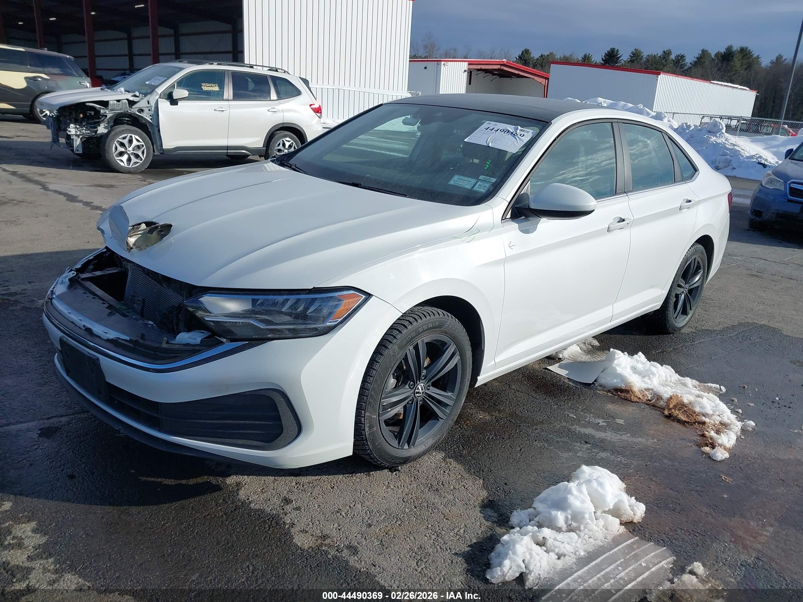 VOLKSWAGEN JETTA image 2