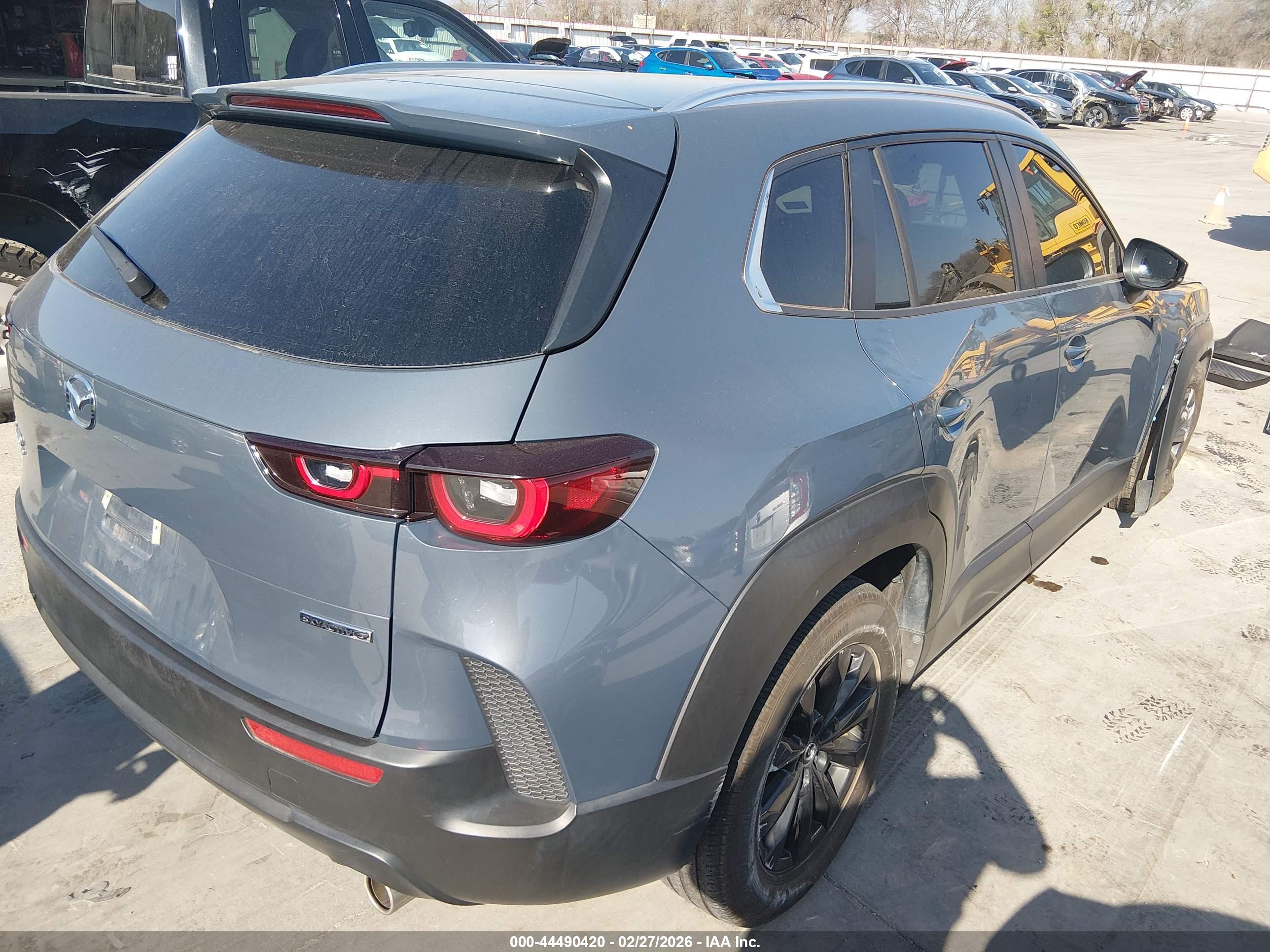 MAZDA CX-50 image 4