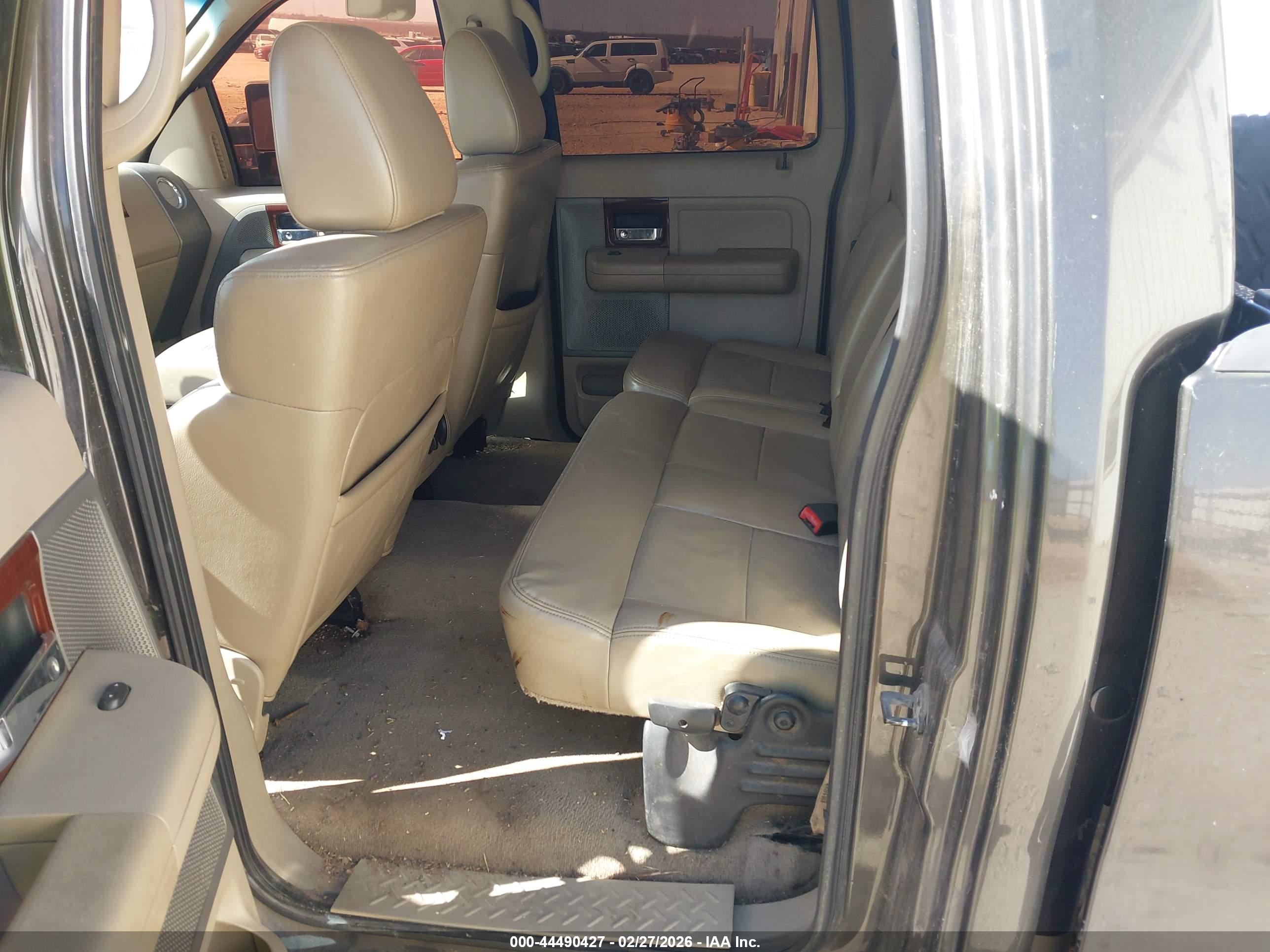 FORD F-150 image 8