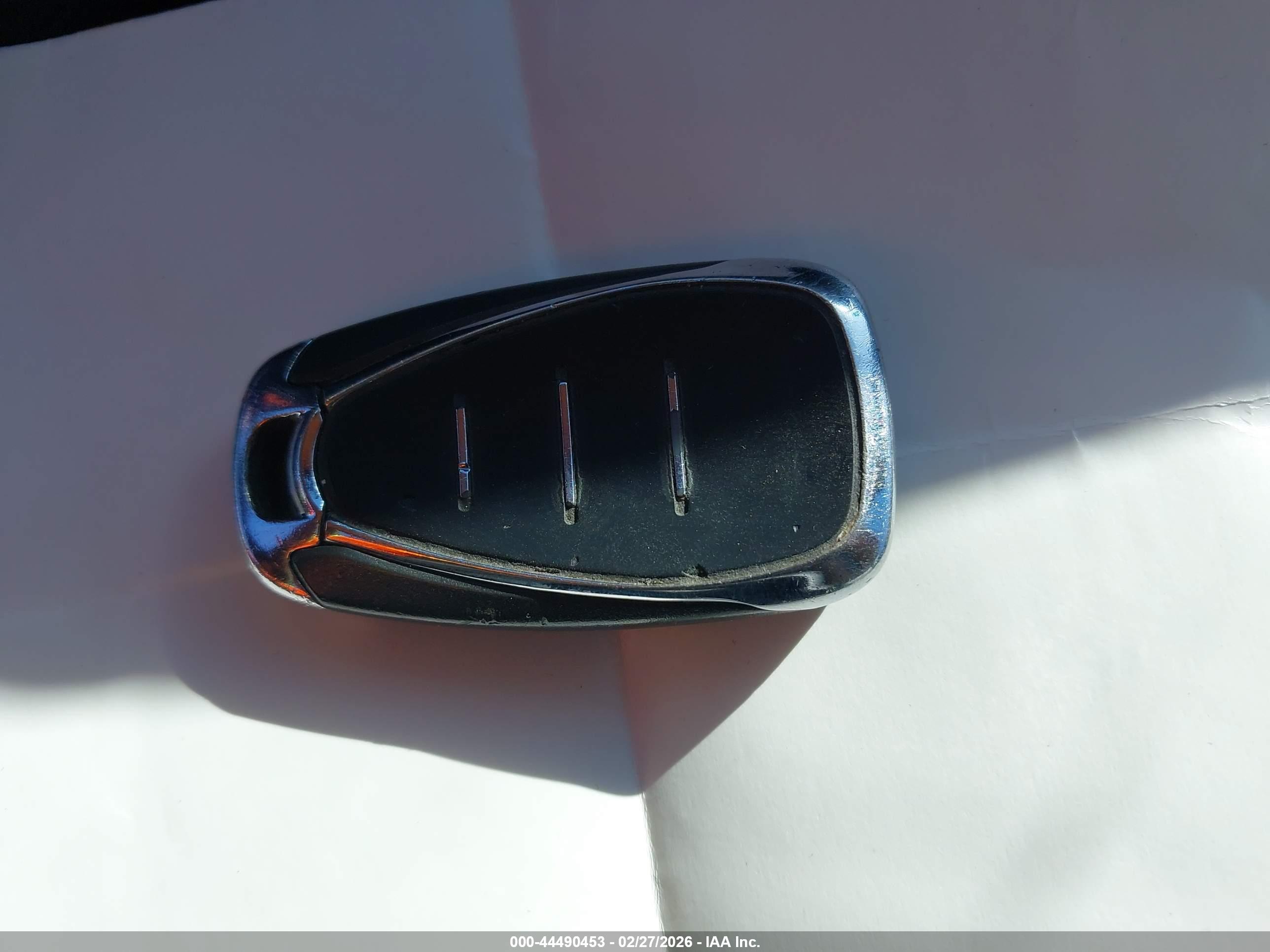 CHEVROLET EQUINOX image 11