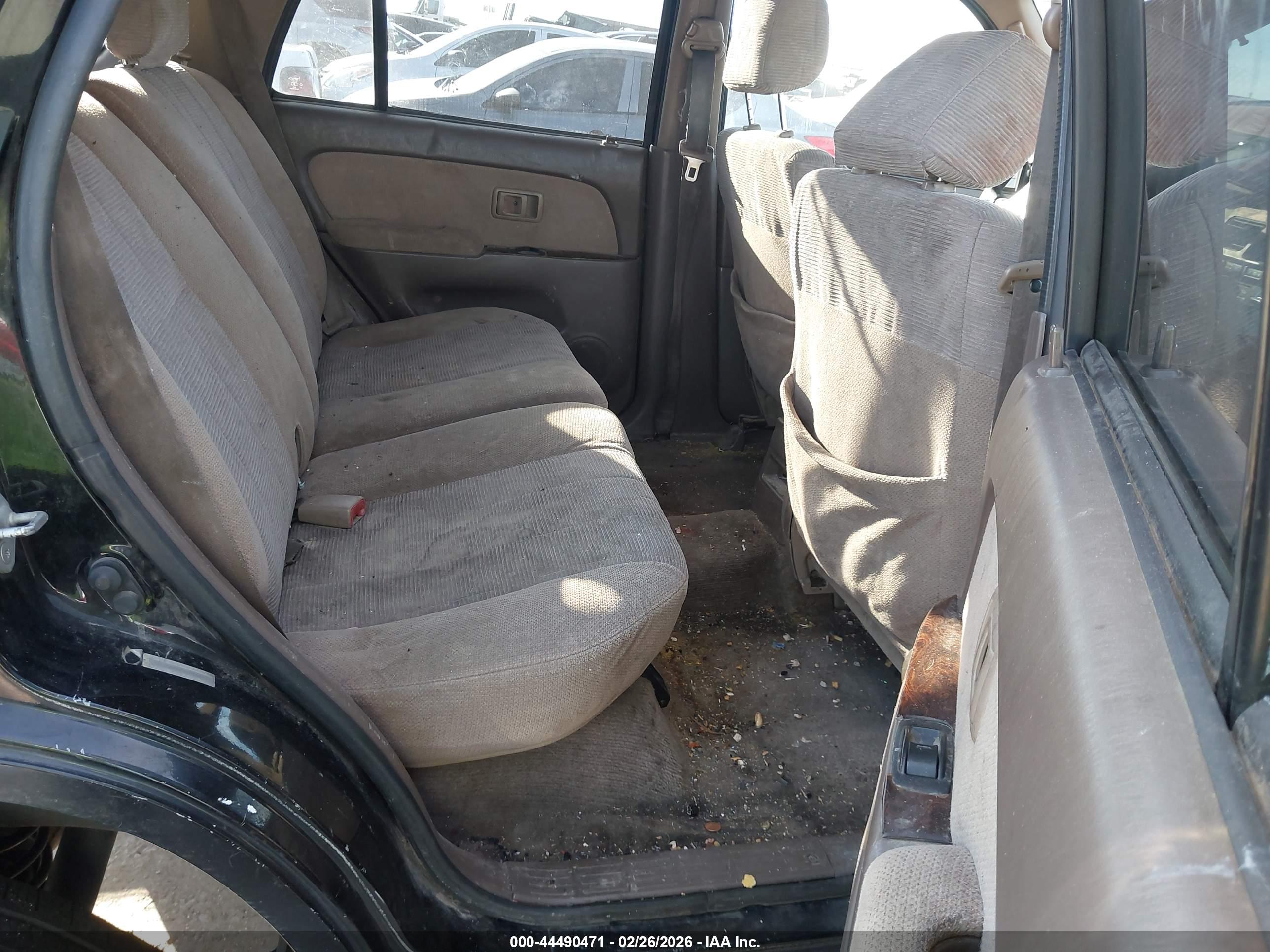 TOYOTA 4RUNNER image 8