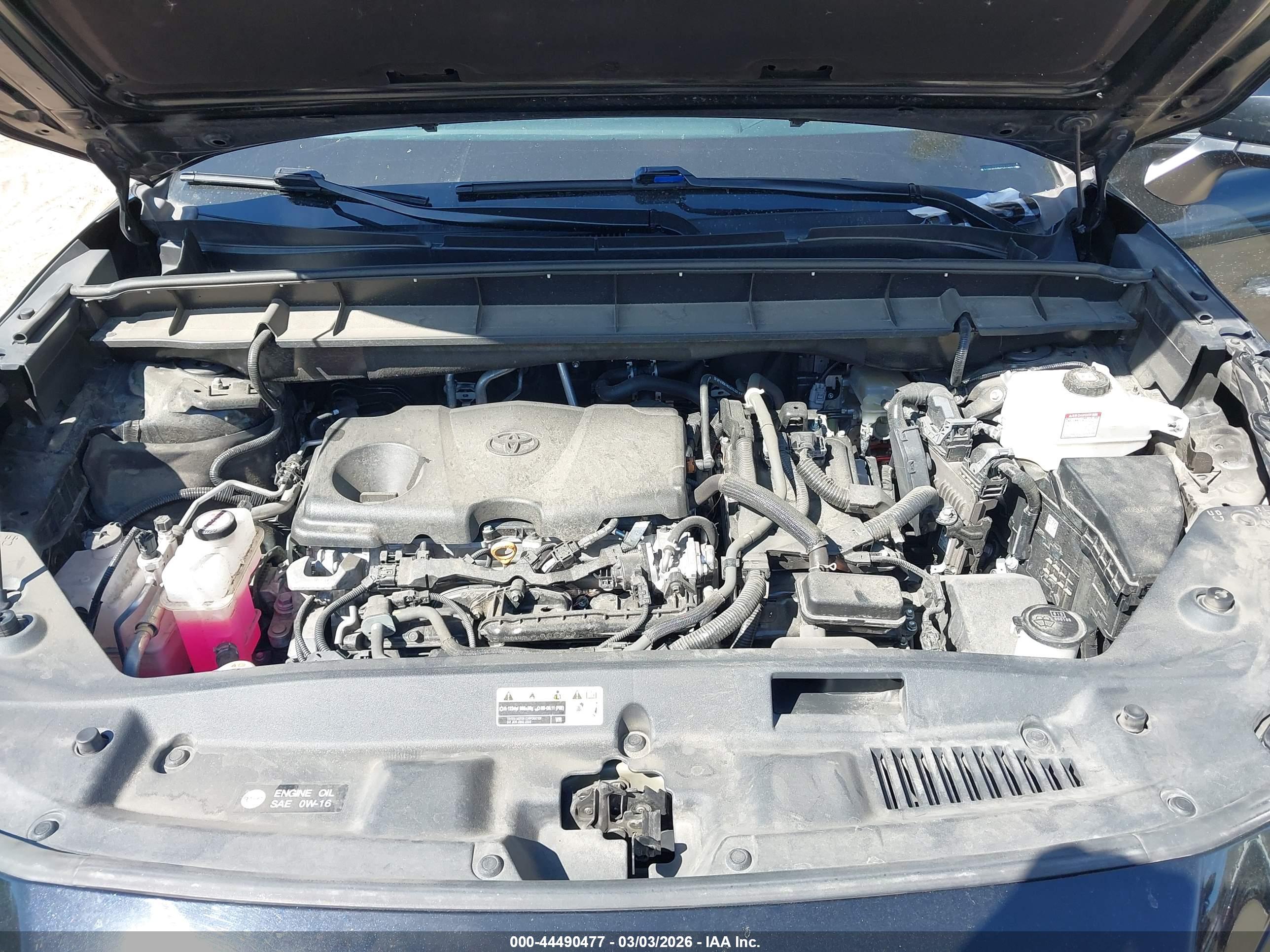 TOYOTA HIGHLANDER image 10