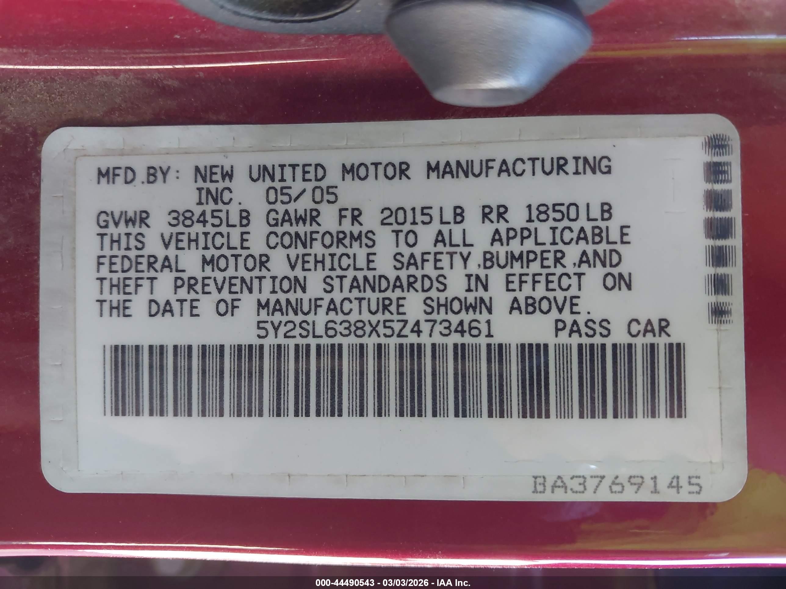 PONTIAC VIBE image 9