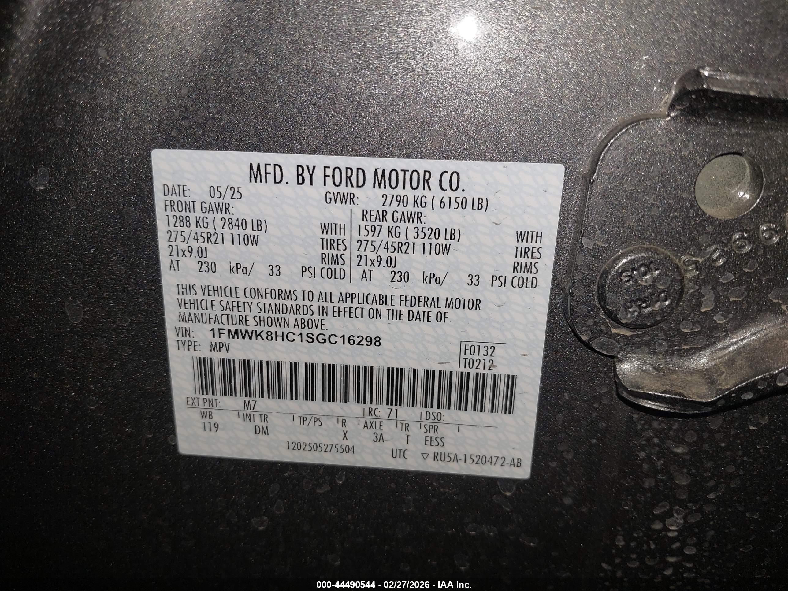 FORD EXPLORER image 9