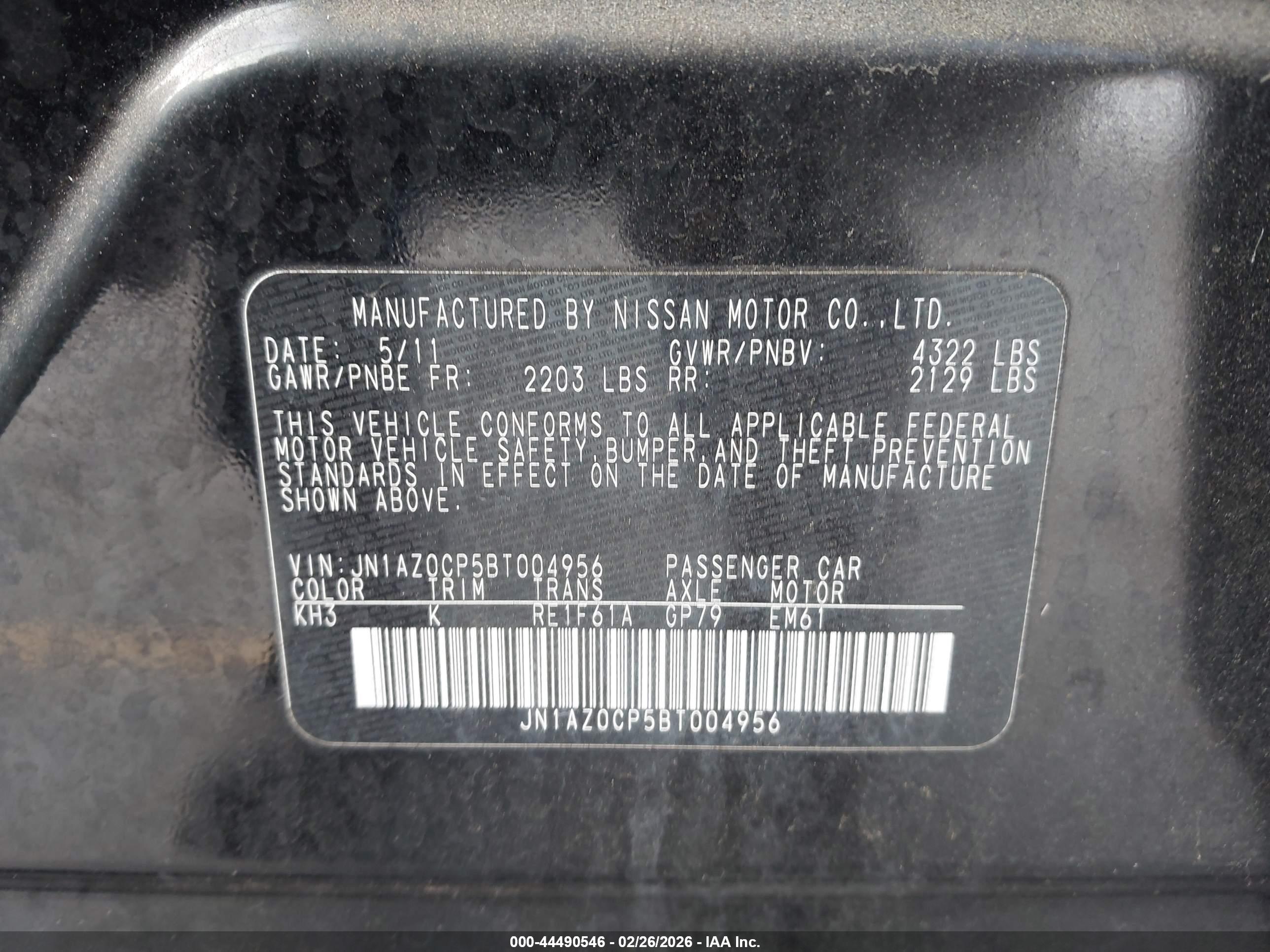 NISSAN LEAF image 9