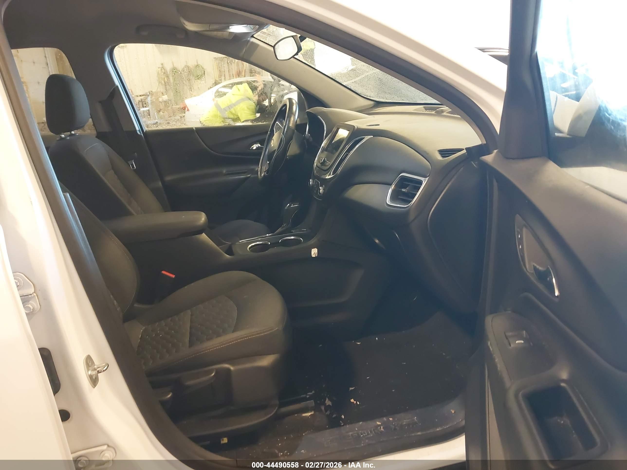 CHEVROLET EQUINOX image 5
