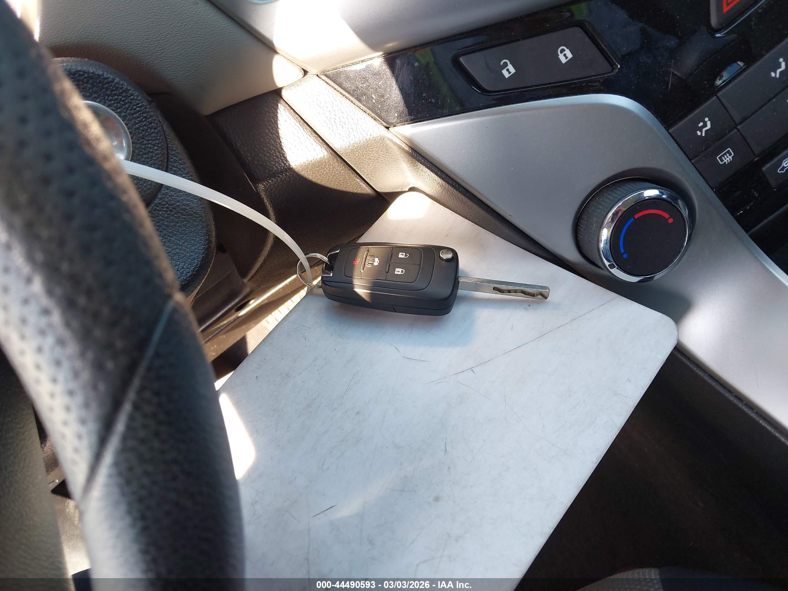 CHEVROLET CRUZE image 11