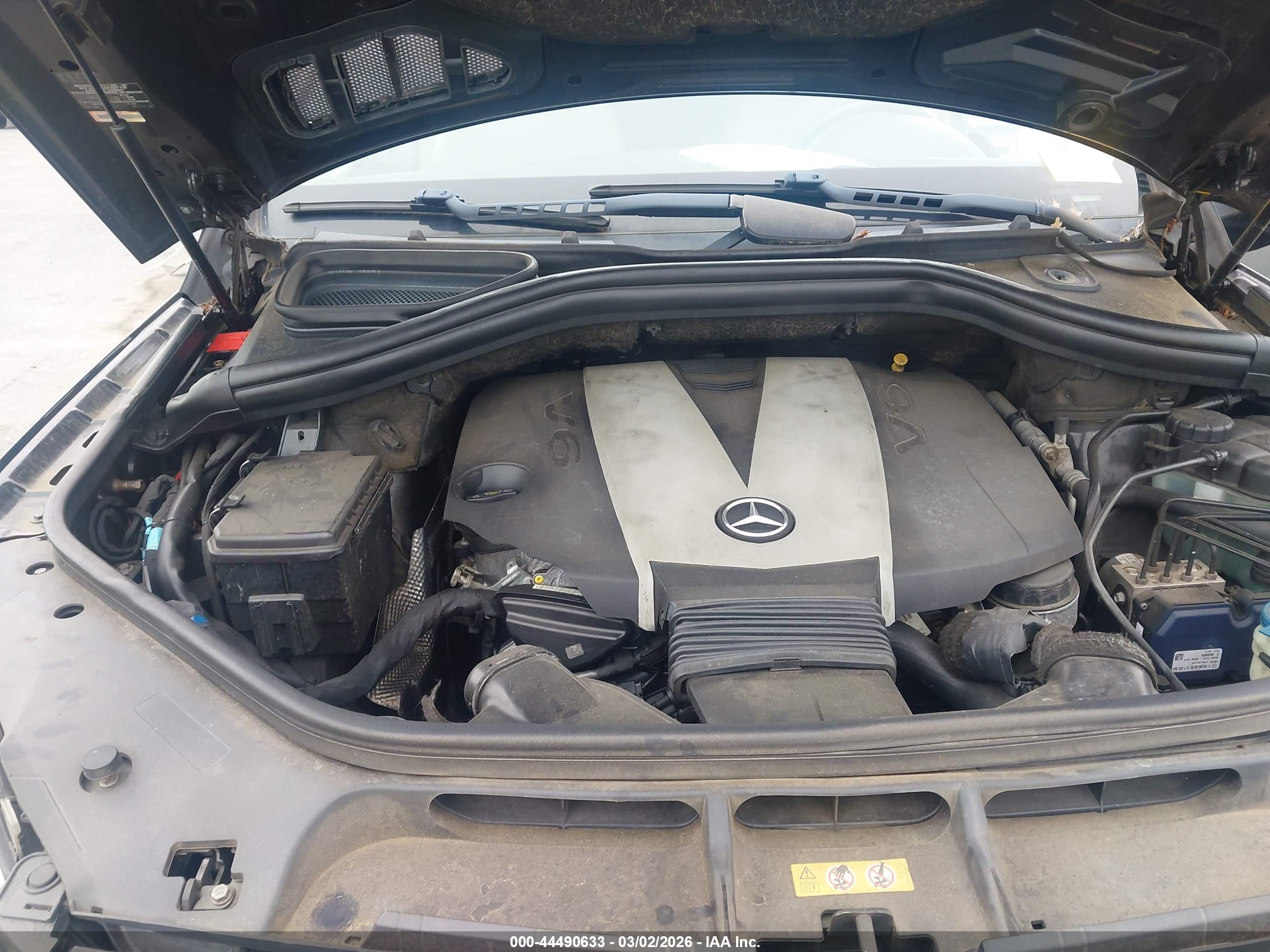 MERCEDES-BENZ ML image 10