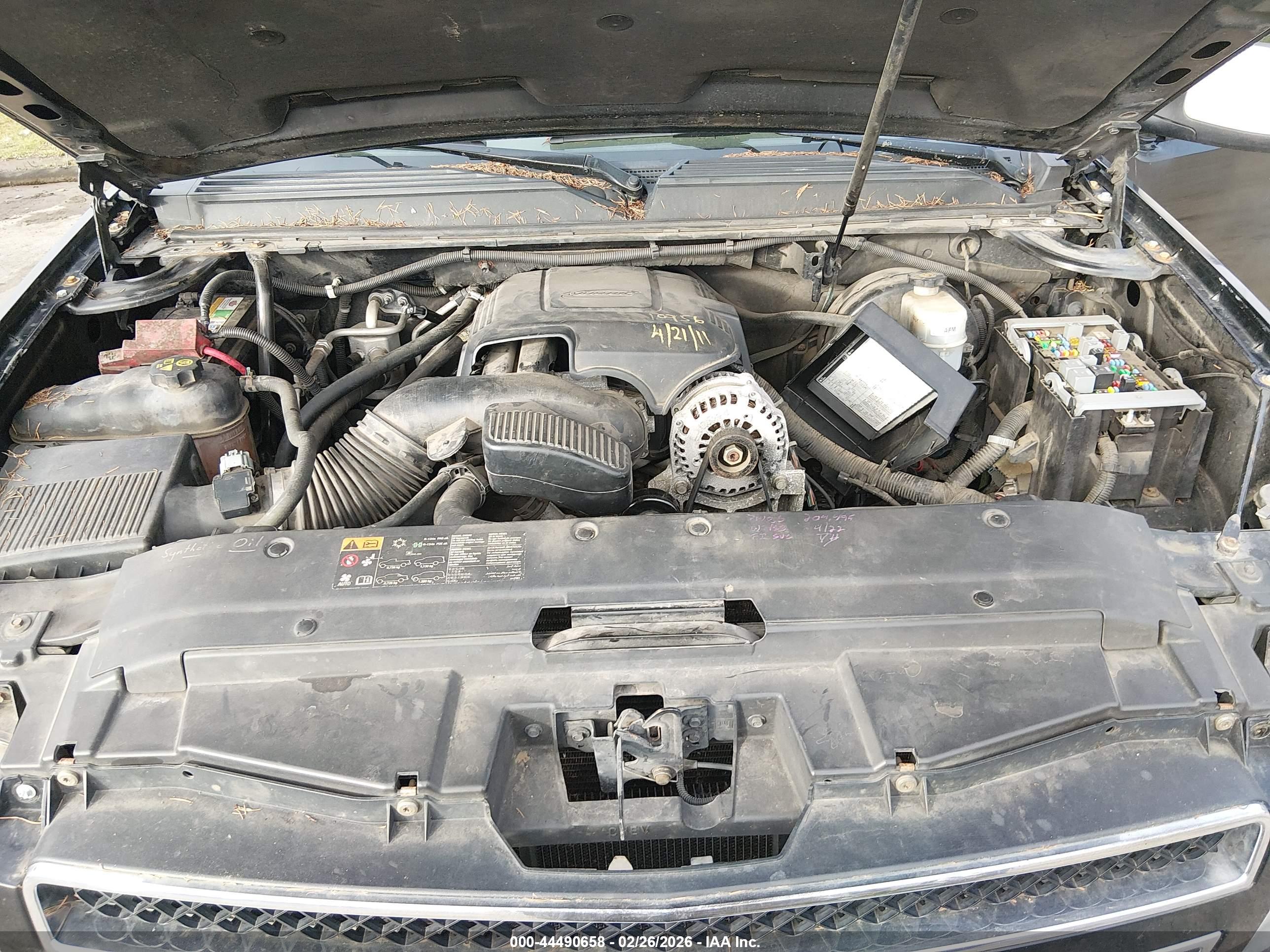 CHEVROLET TAHOE image 10