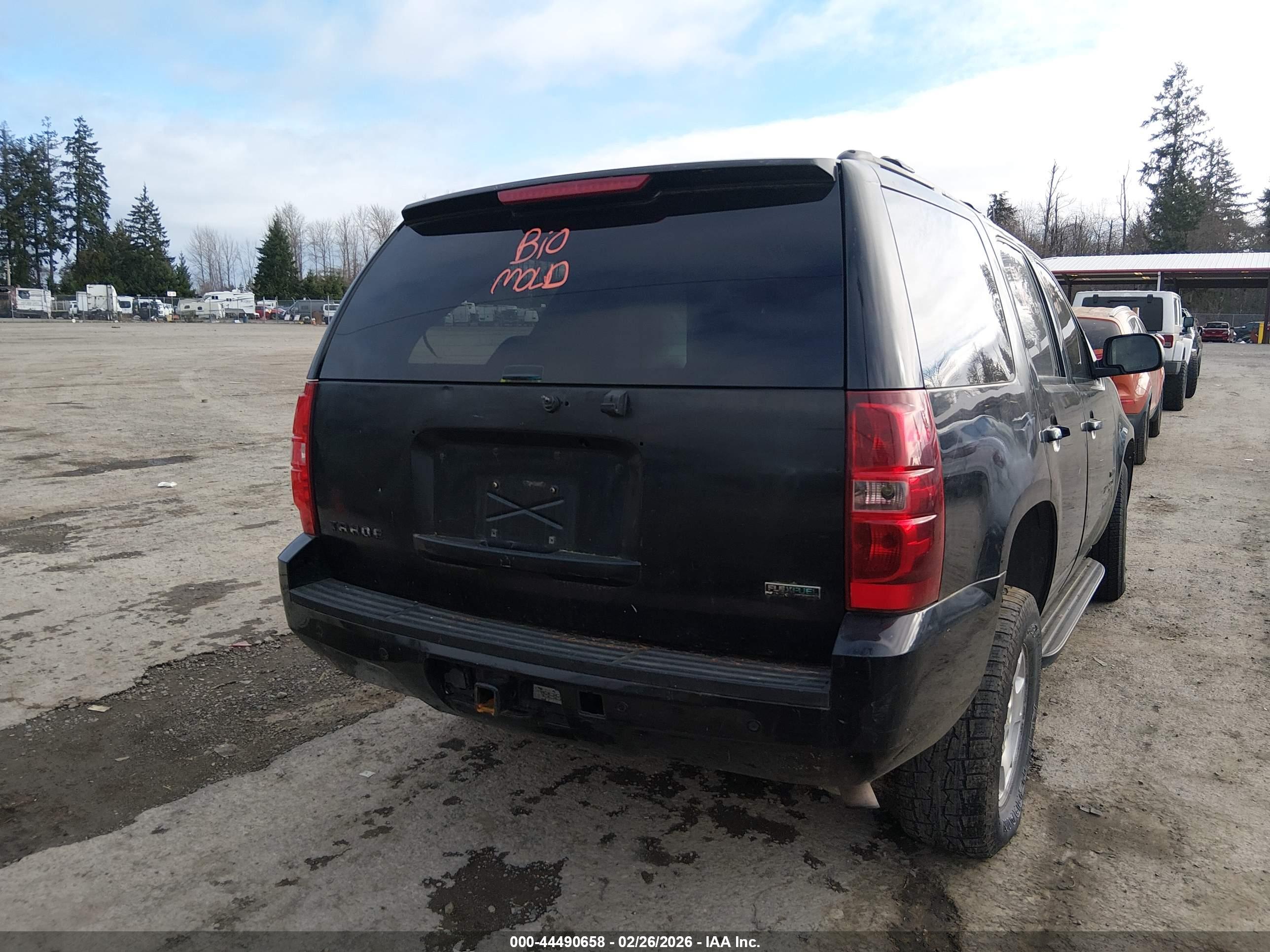 CHEVROLET TAHOE image 4