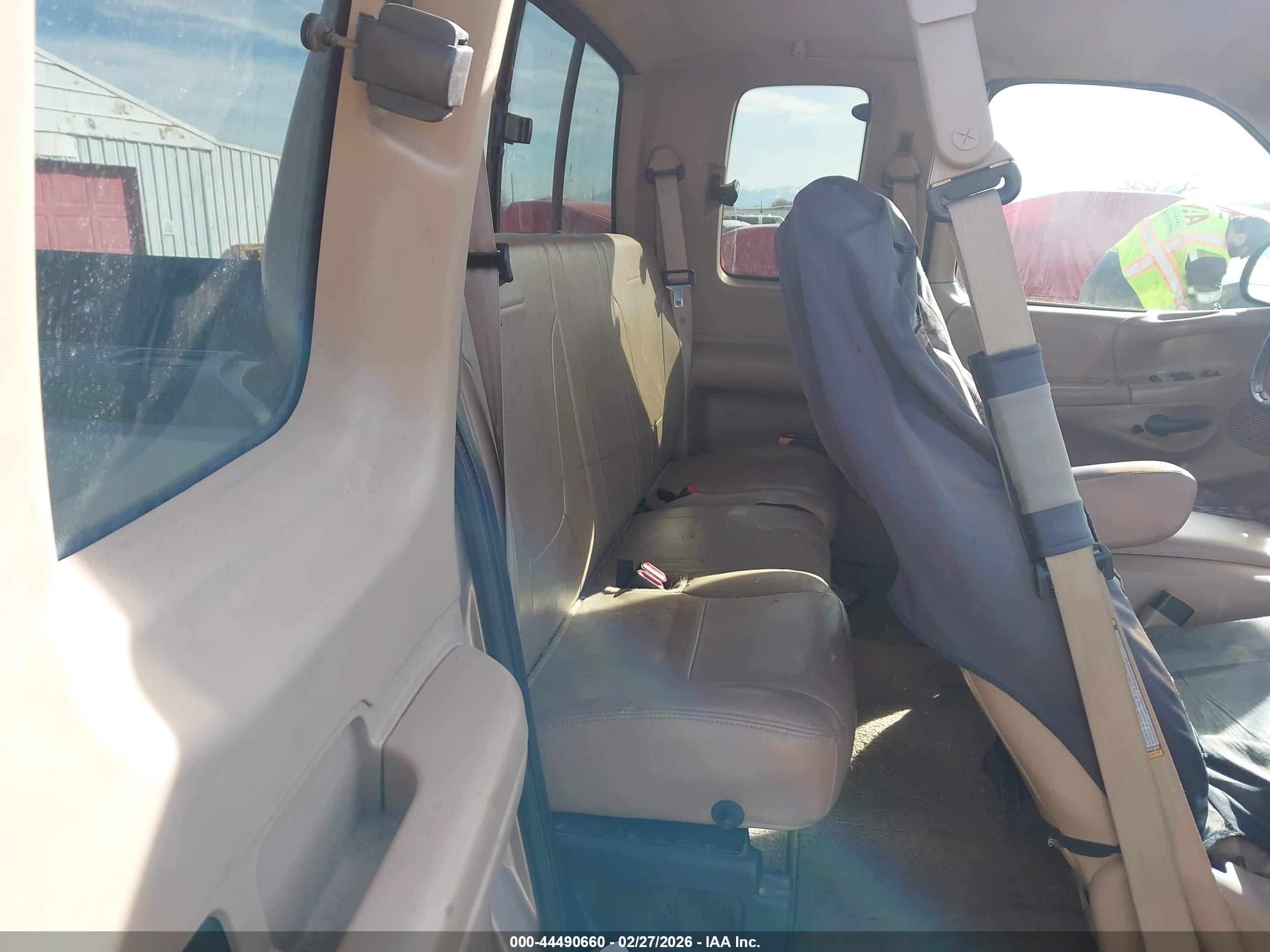 FORD F-150 image 8
