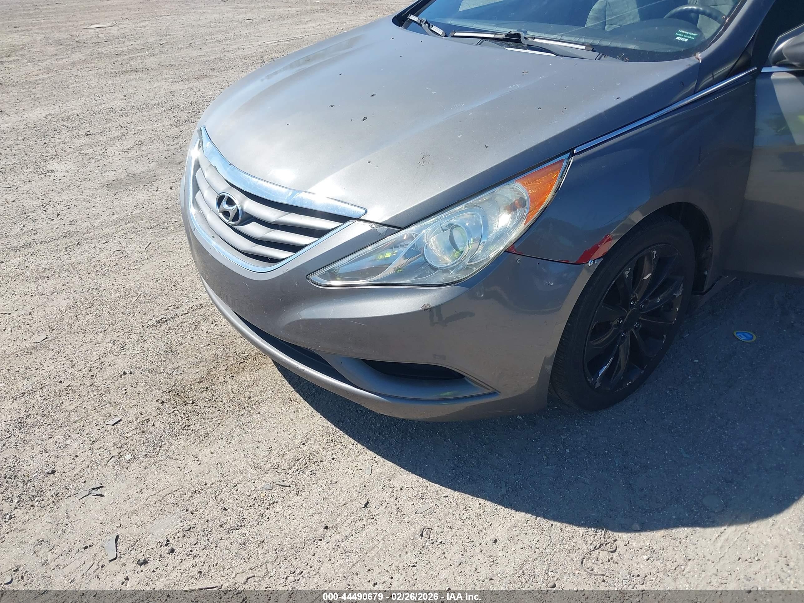 HYUNDAI SONATA image 6