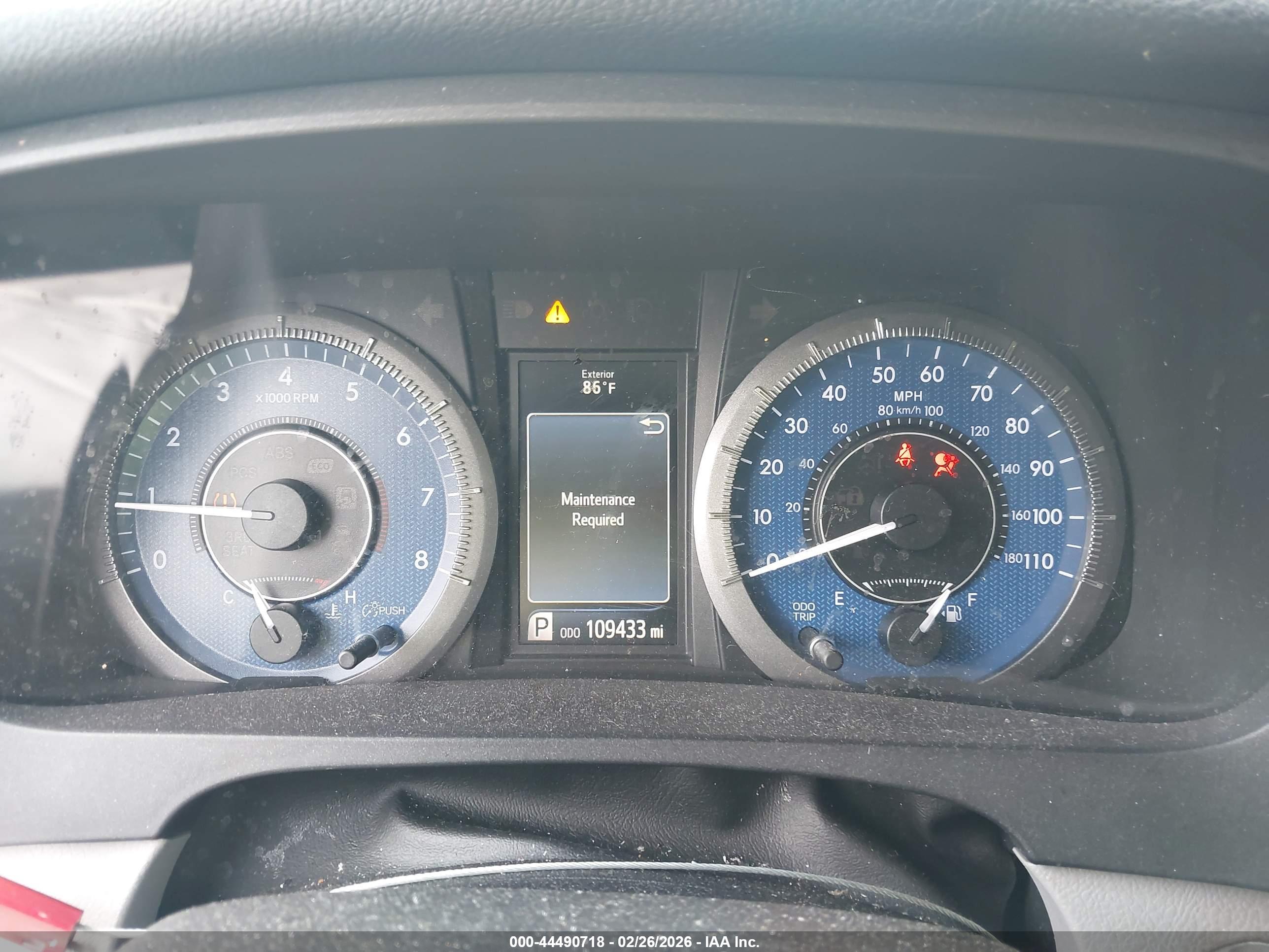 TOYOTA SIENNA image 7