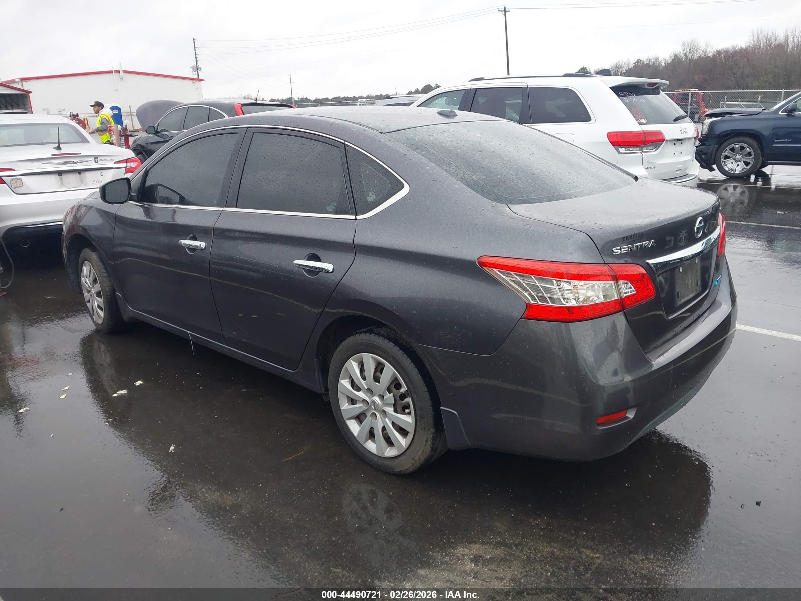 NISSAN SENTRA image 3