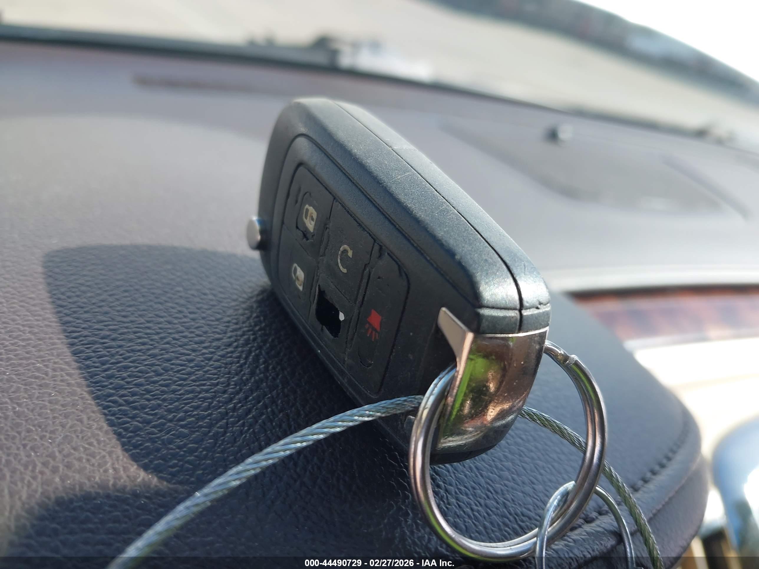 BUICK LACROSSE image 11