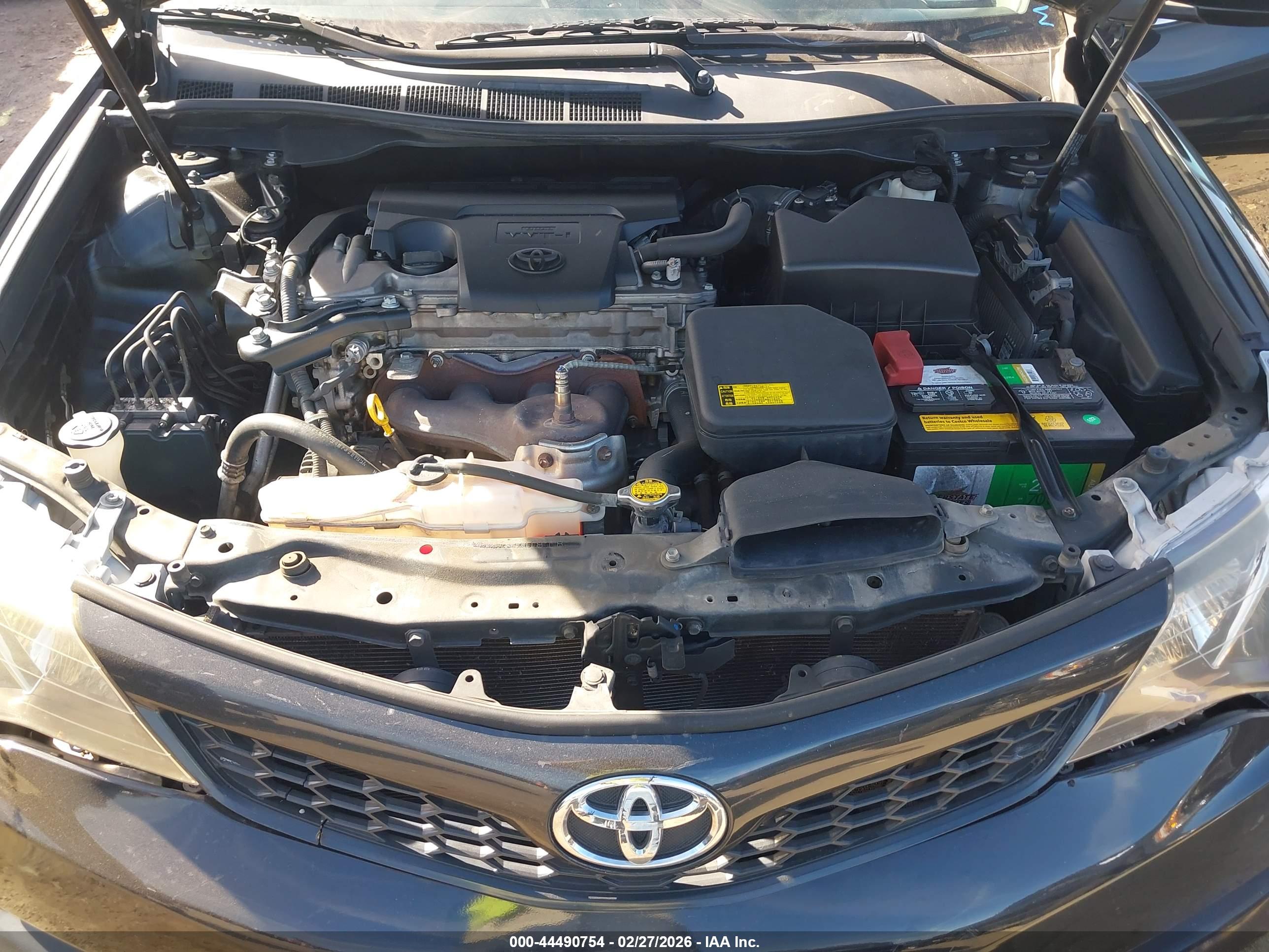 TOYOTA CAMRY image 10